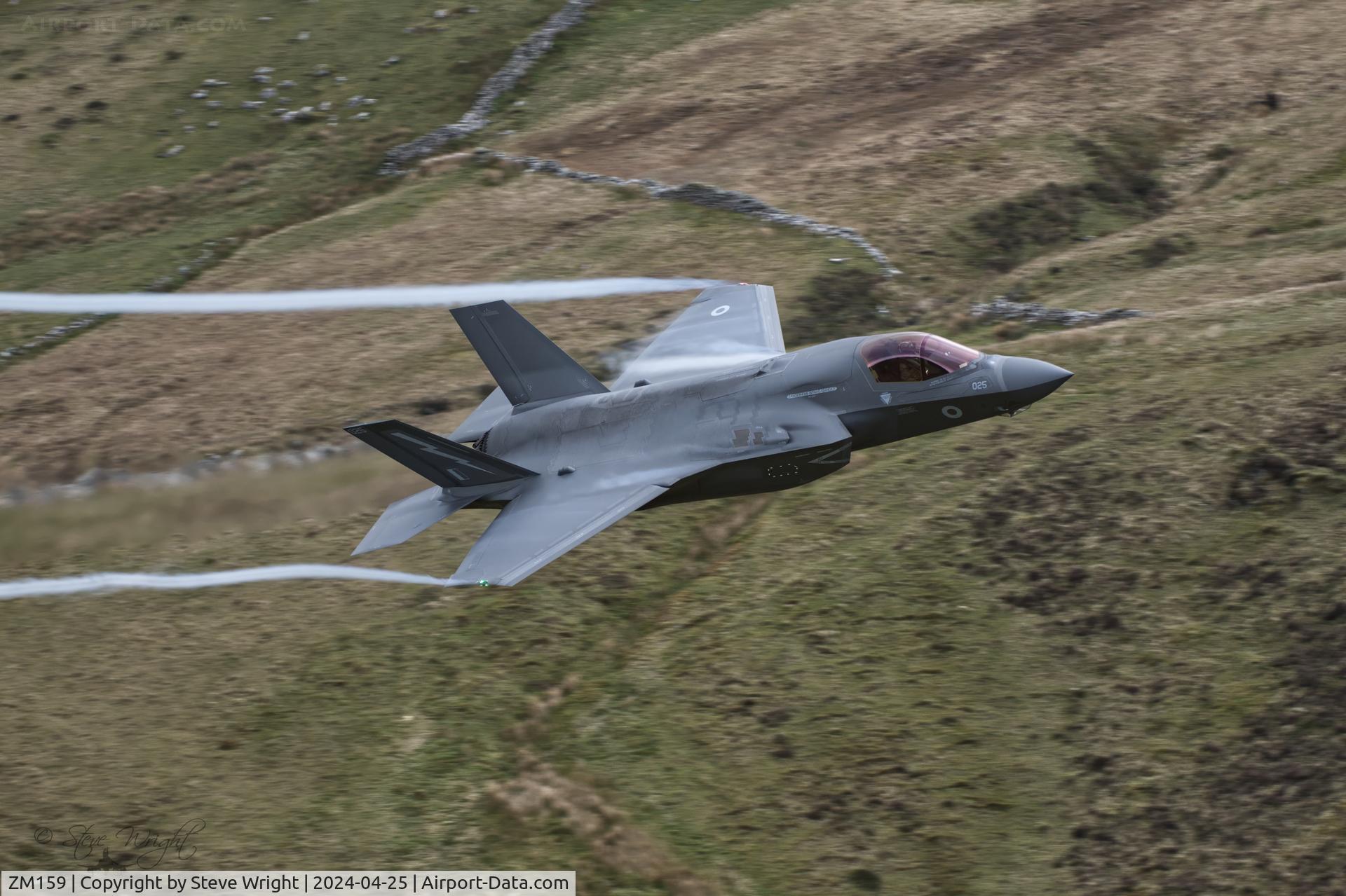 ZM159, 2011 Lockheed Martin F-35B Lightning II C/N BK-25, Cad West, Mach Loop. Cymru. UK