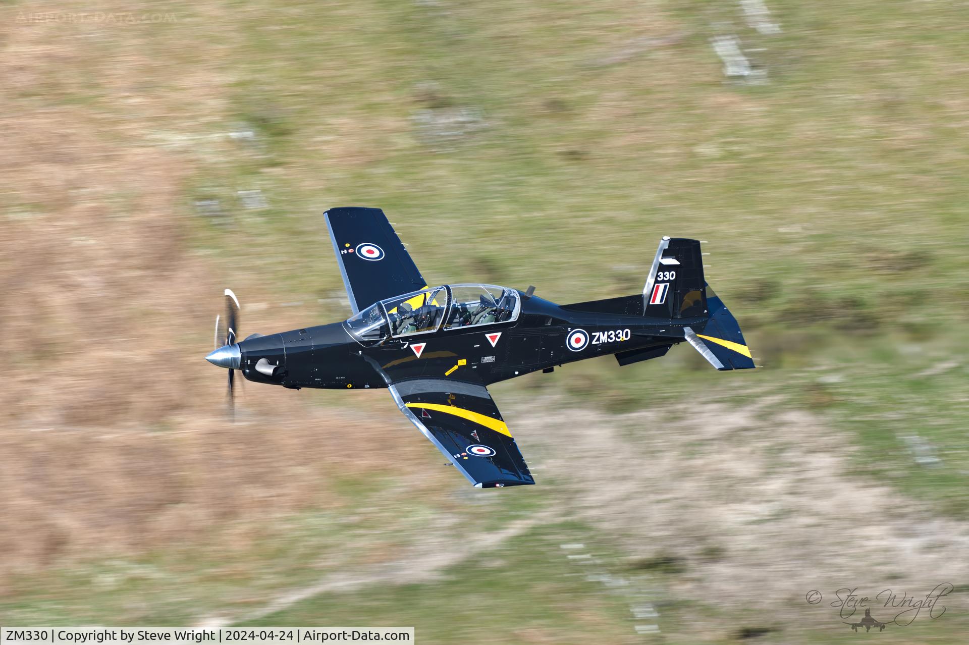ZM330, 2018 Beechcraft T-6C Texan T.1 C/N PM-128, Bwlch Oerdrws, Mach Loop. Cymru. UK