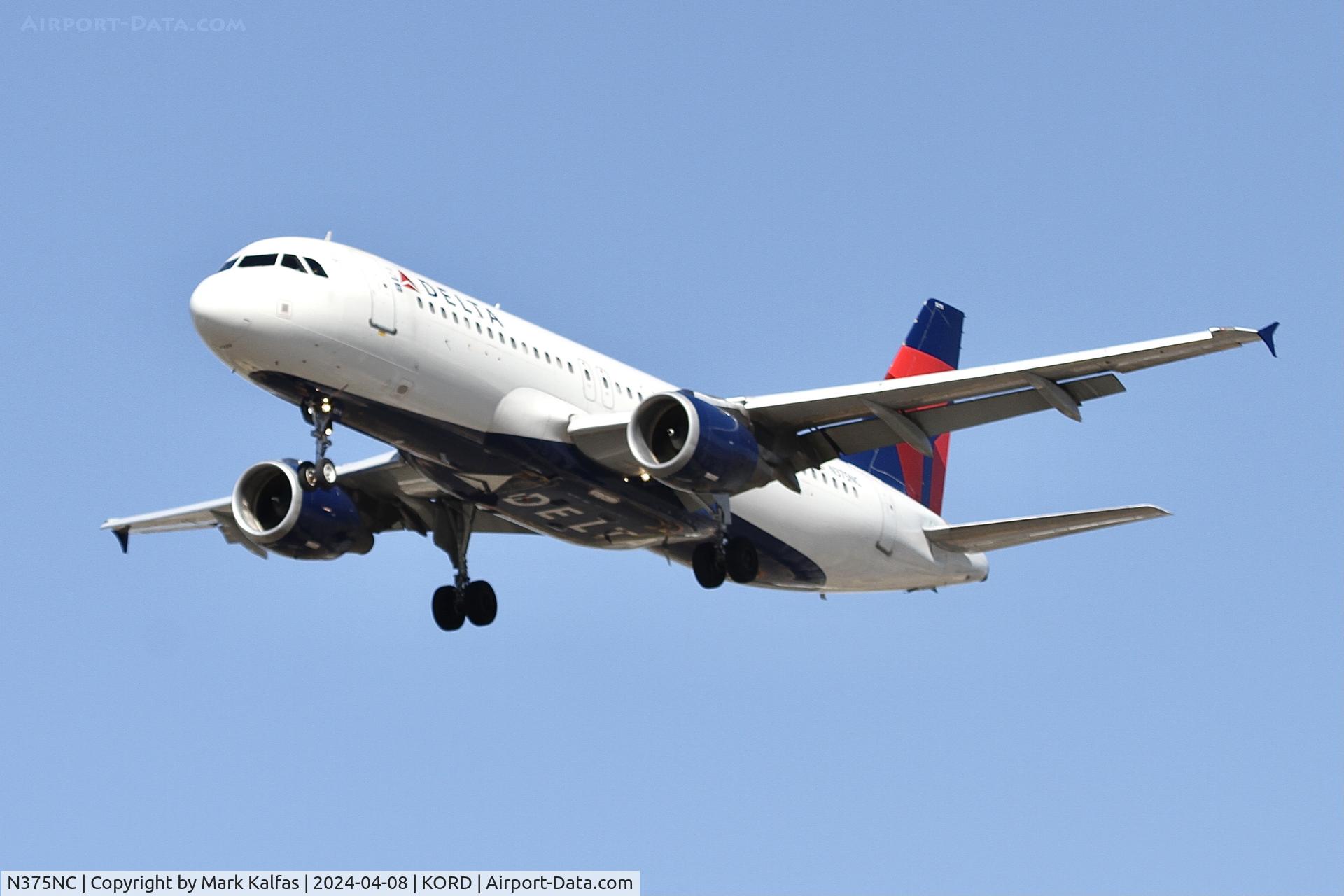 N375NC, 2002 Airbus A320-212 C/N 1789, A320 Delta Airlines Airbus A320-212 N375NC DAL1393  MSP-ORD