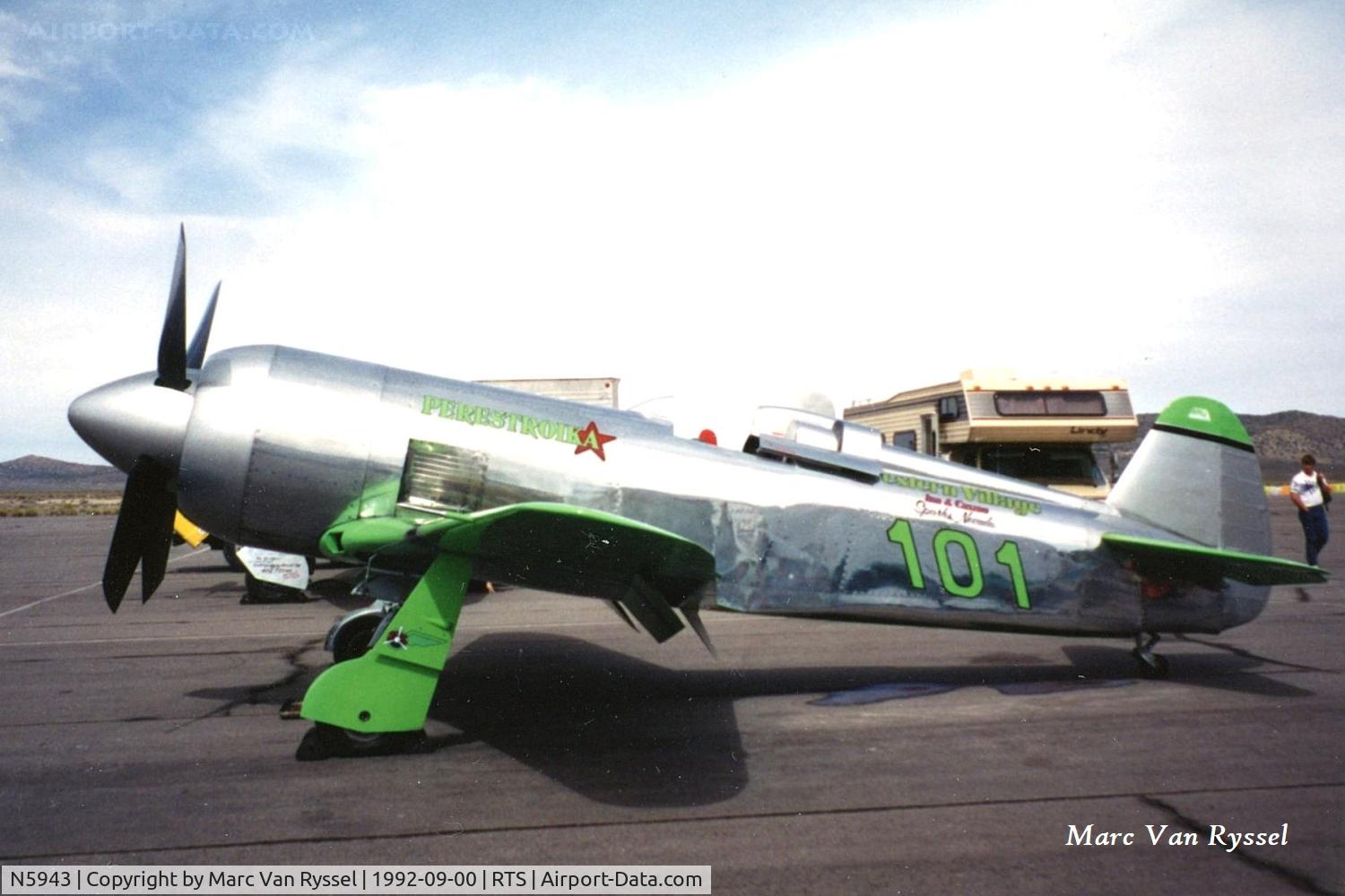 N5943, Yakovlev Yak-11 C/N 407, #101  Perestroïka was flown by Robert Yancey at Reno Air Races in september 1992.