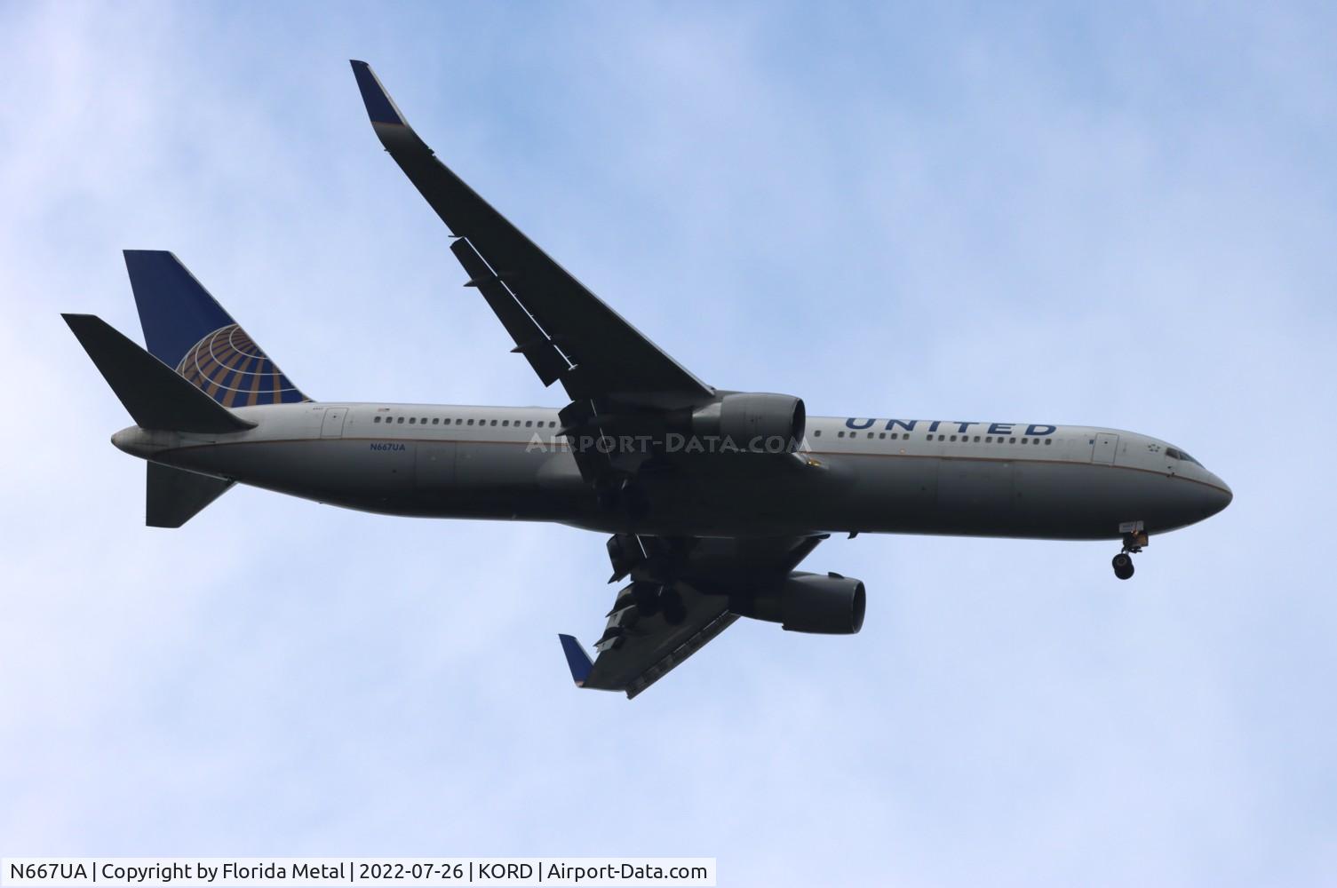 N667UA, 1998 Boeing 767-322 C/N 29239, UAL 763 zx LHR/EGLL-ORD