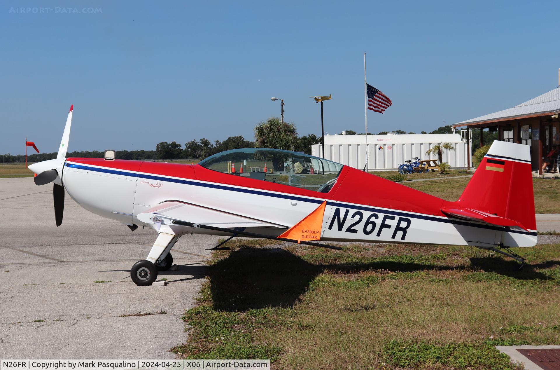 N26FR, 2006 Extra EA 300/L C/N 1222, Extra EA 300/L