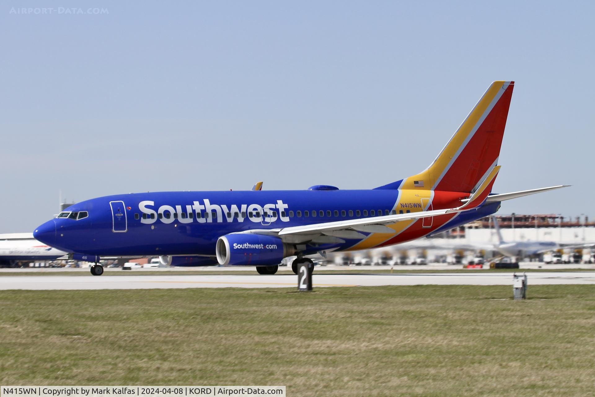 N415WN, 2001 Boeing 737-7H4 C/N 29836, B737 Southwest Boeing 737-7H4 N415WN SWA1375 ORD-TPA, departing 22L ORD.