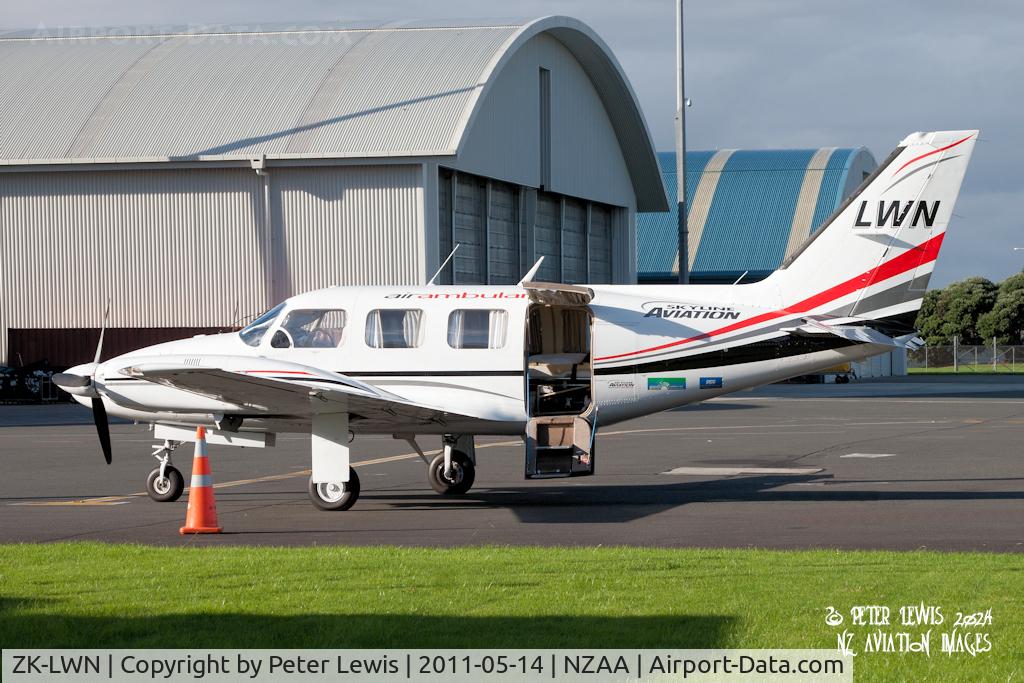 ZK-LWN, Piper PA-31 C/N 31-8112056, Skyline Aviation Ltd., Hastings