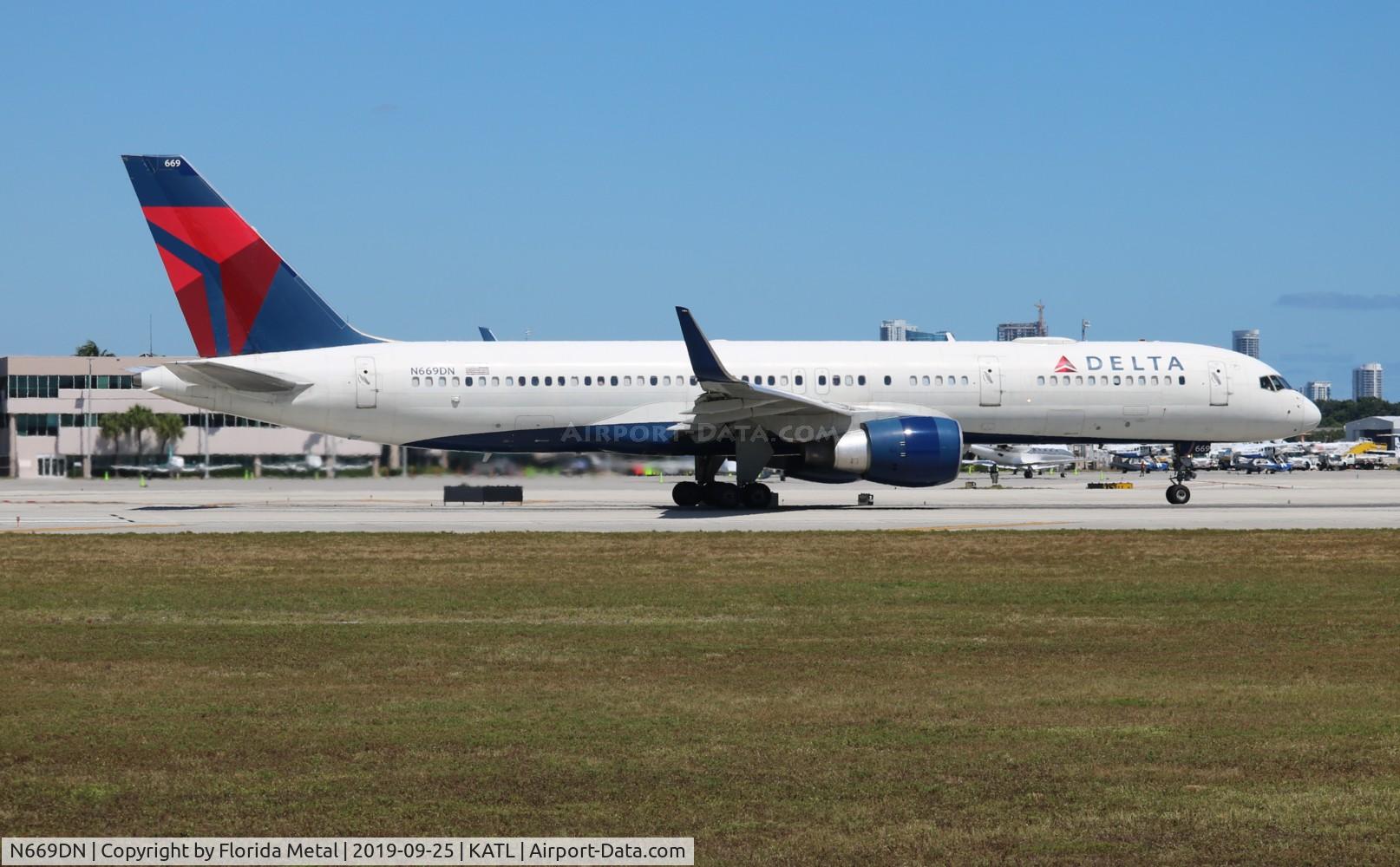 N669DN, 1991 Boeing 757-232 C/N 25142, DAL 752 zx FLL-ATL