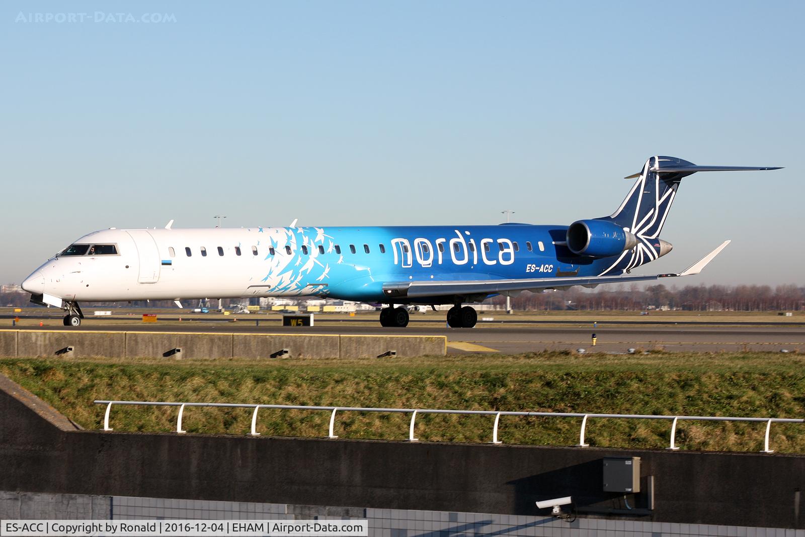 ES-ACC, 2011 Bombardier CRJ-900LR (CL-600-2D24) C/N 15262, at spl