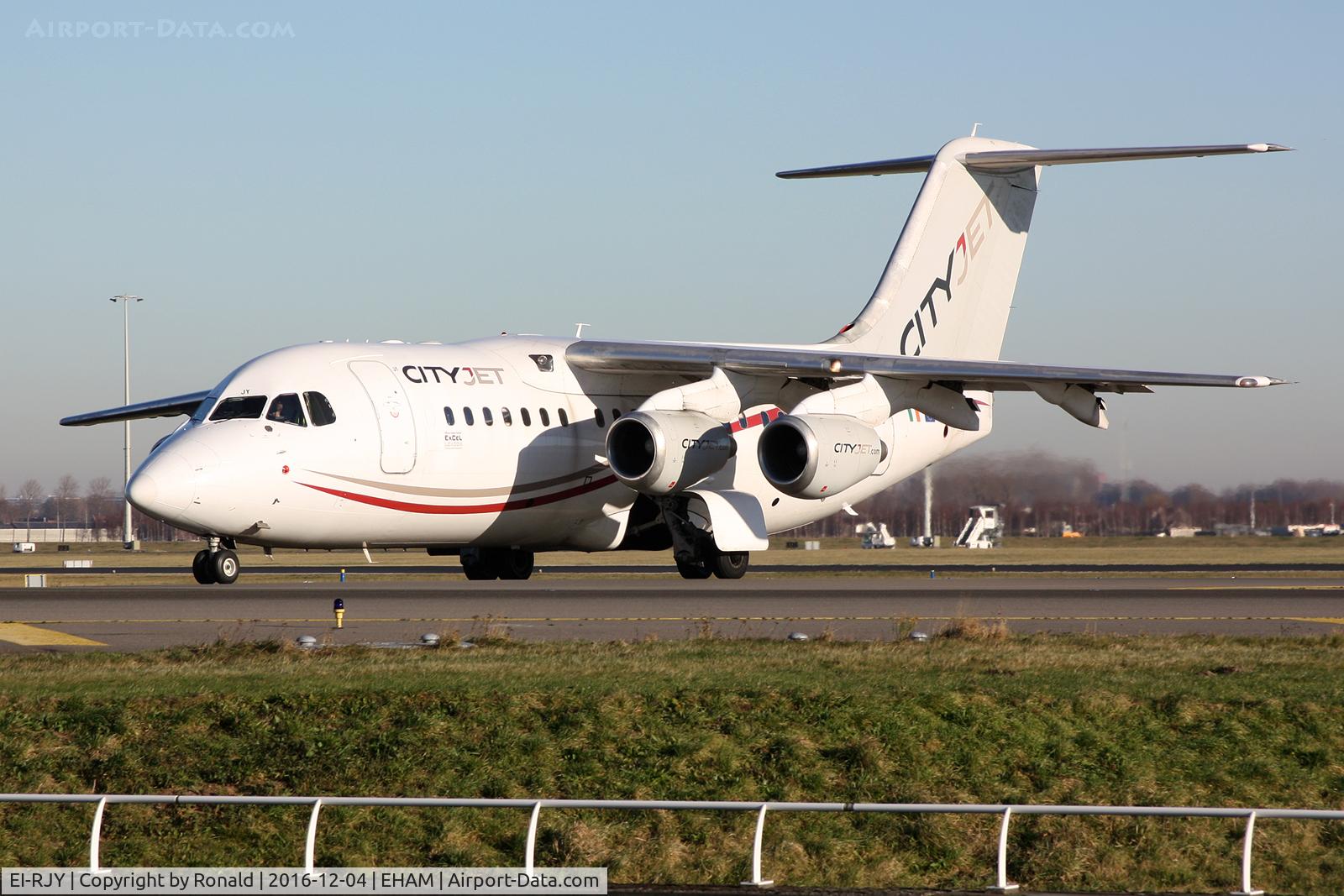 EI-RJY, 1997 British Aerospace Avro 146-RJ85 C/N E.2307, at spl