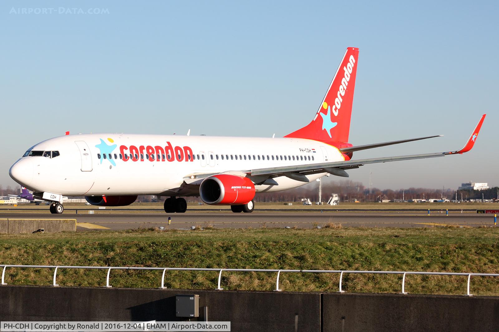 PH-CDH, 2011 Boeing 737-86J C/N 36121, at spl