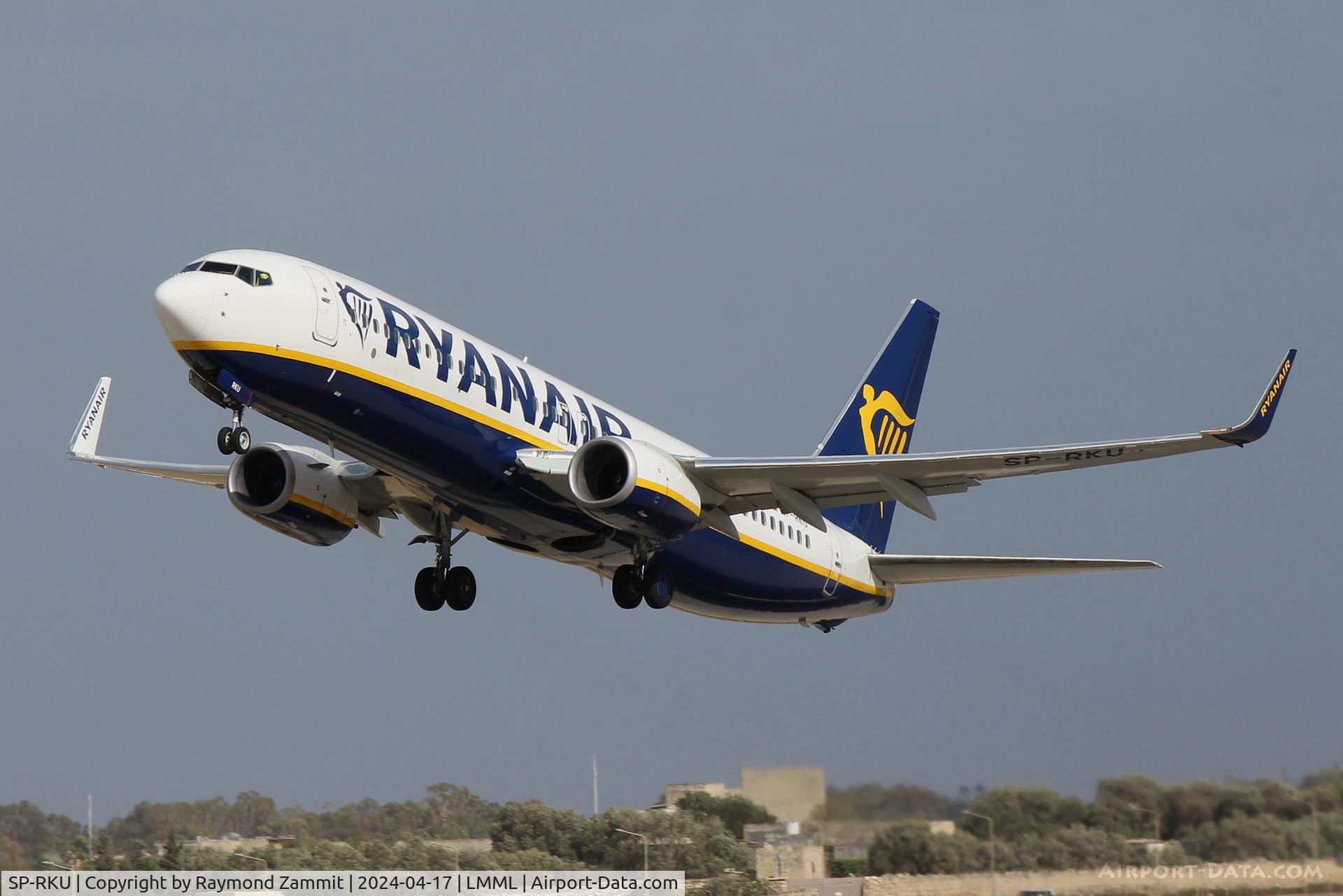 SP-RKU, 2017 Boeing 737-8AS(WL) C/N 44806, B737-800 SP-RKU Ryanair Sun