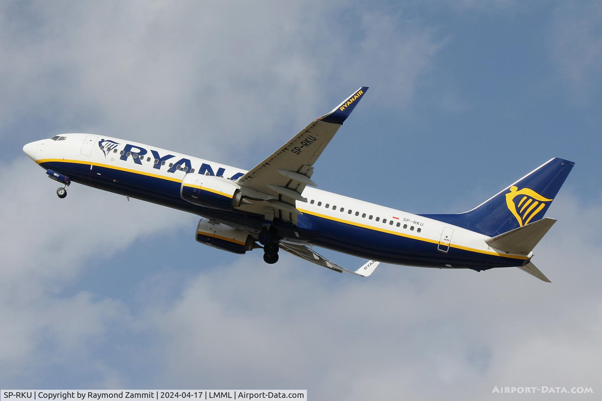 SP-RKU, 2017 Boeing 737-8AS(WL) C/N 44806, B737-800 SP-RKU Ryanair Sun