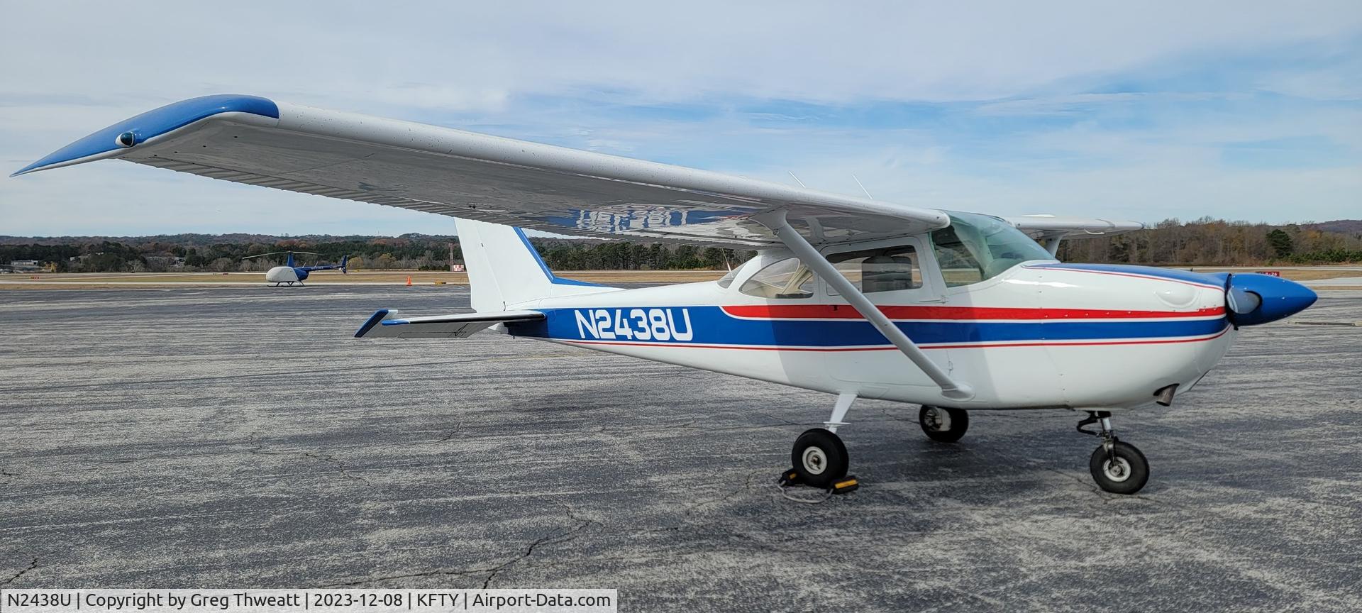 N2438U, 1963 Cessna 172D C/N 17250038, N2438U at KFTY