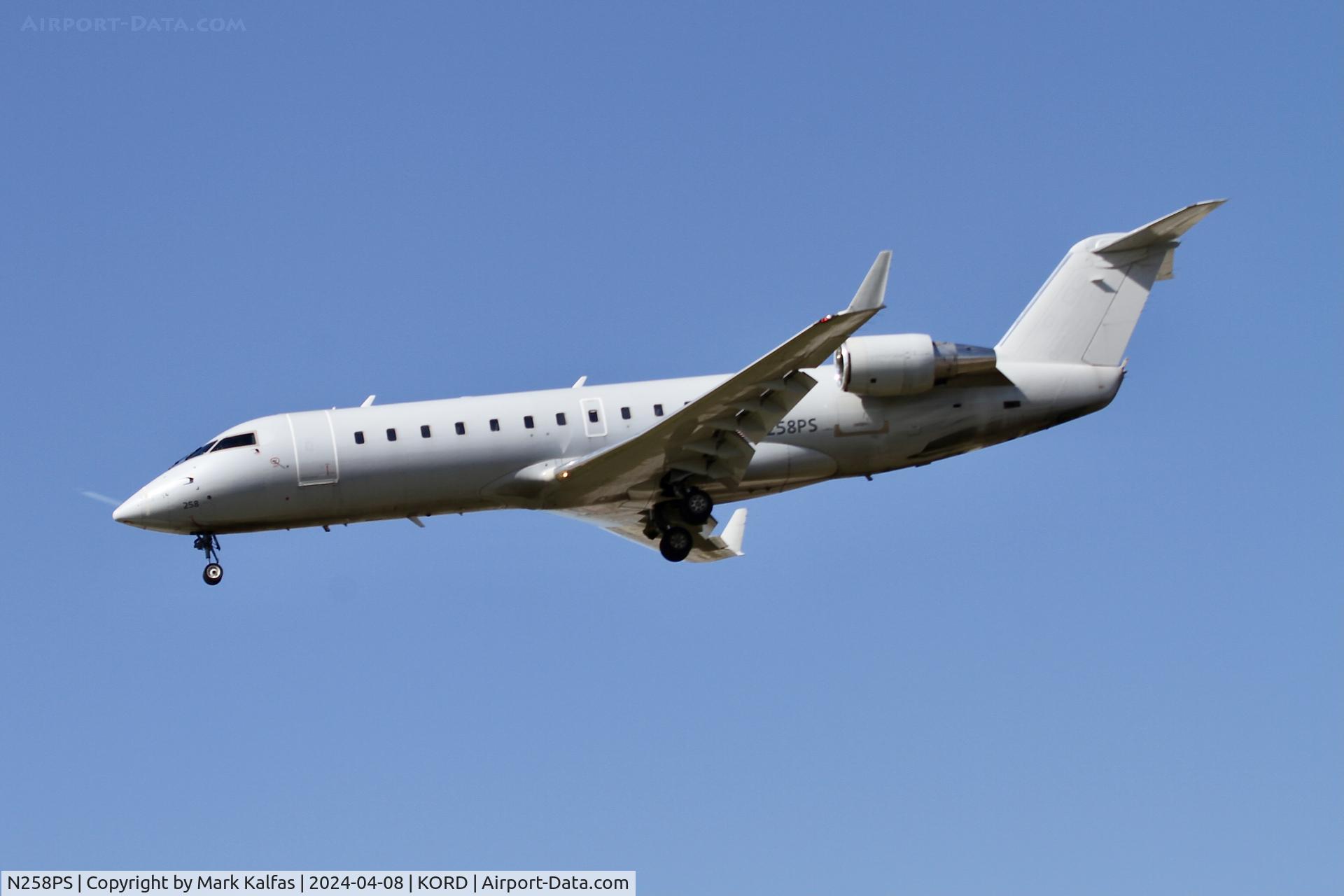 N258PS, 2004 Bombardier CRJ-200ER (CL-600-2B19) C/N 7941, CRJ2 Contour Airlines Corporate Flight Management  Bombardier CRJ-200ER N258PS VTE3053 MWA-ORD