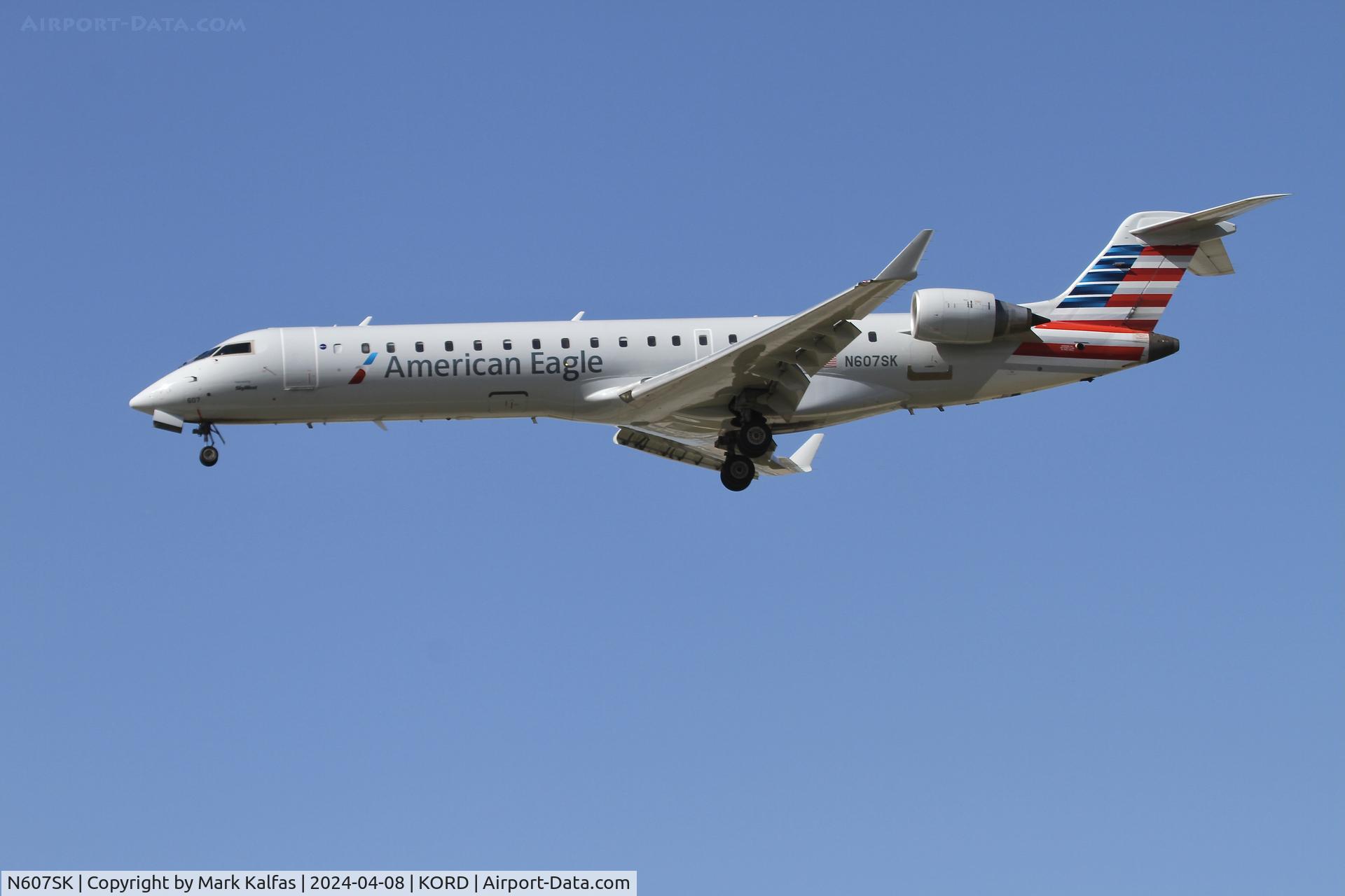 N607SK, 2006 Bombardier CRJ-702 (CL-600-2C10) Regional Jet C/N 10251, CRJ7 SkyWest/American Eagle Bombardier CL-600-2C10 N607SK SKW4848 OKC-ORD