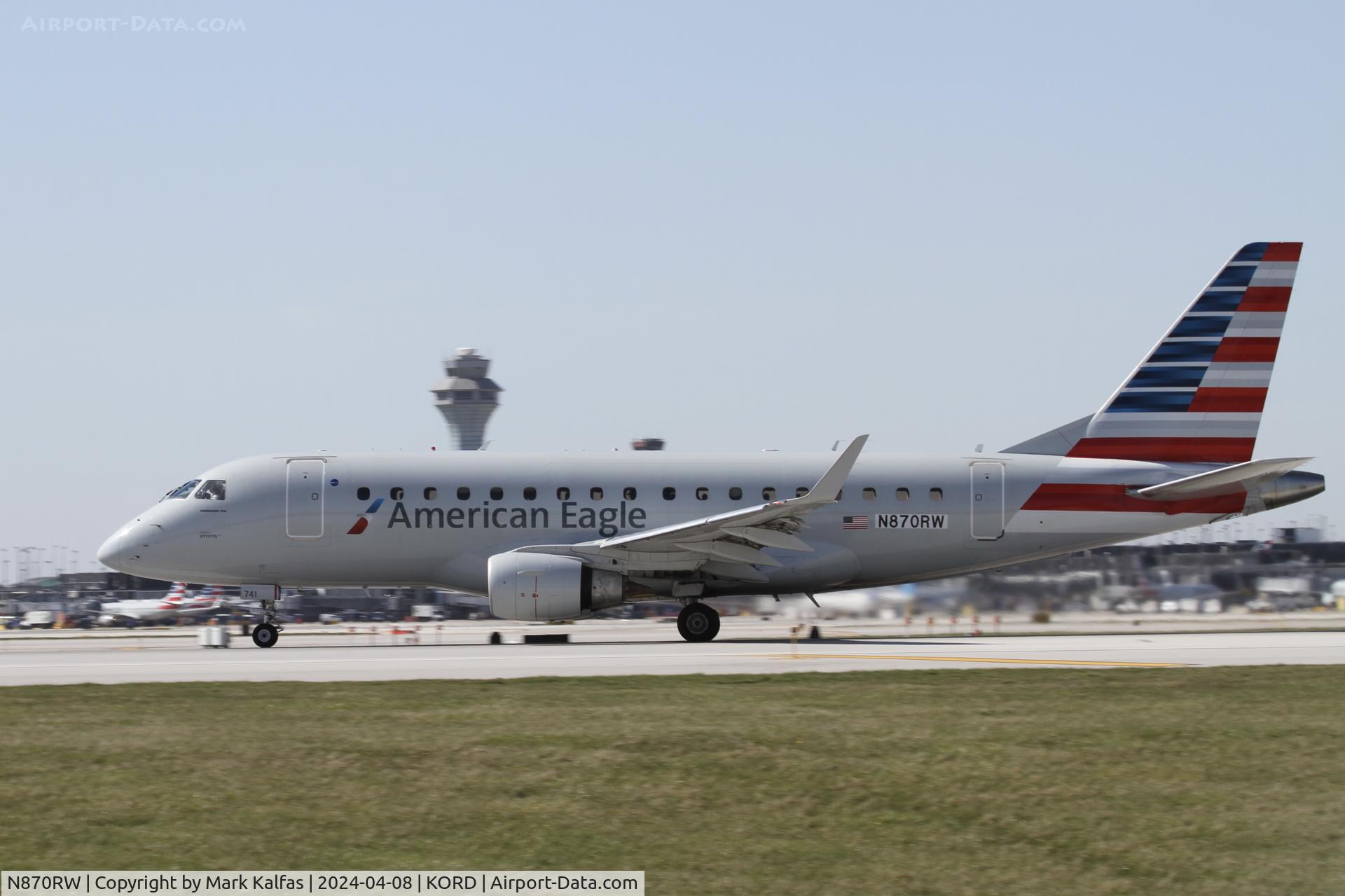 N870RW, 2006 Embraer 170SU (ERJ-170-100SU) C/N 17000138, E170 Envoy Air / American Eagle Embraer ERJ 170-100SU N870RW ENY3397 ORD-TYS, departing 22L KORD