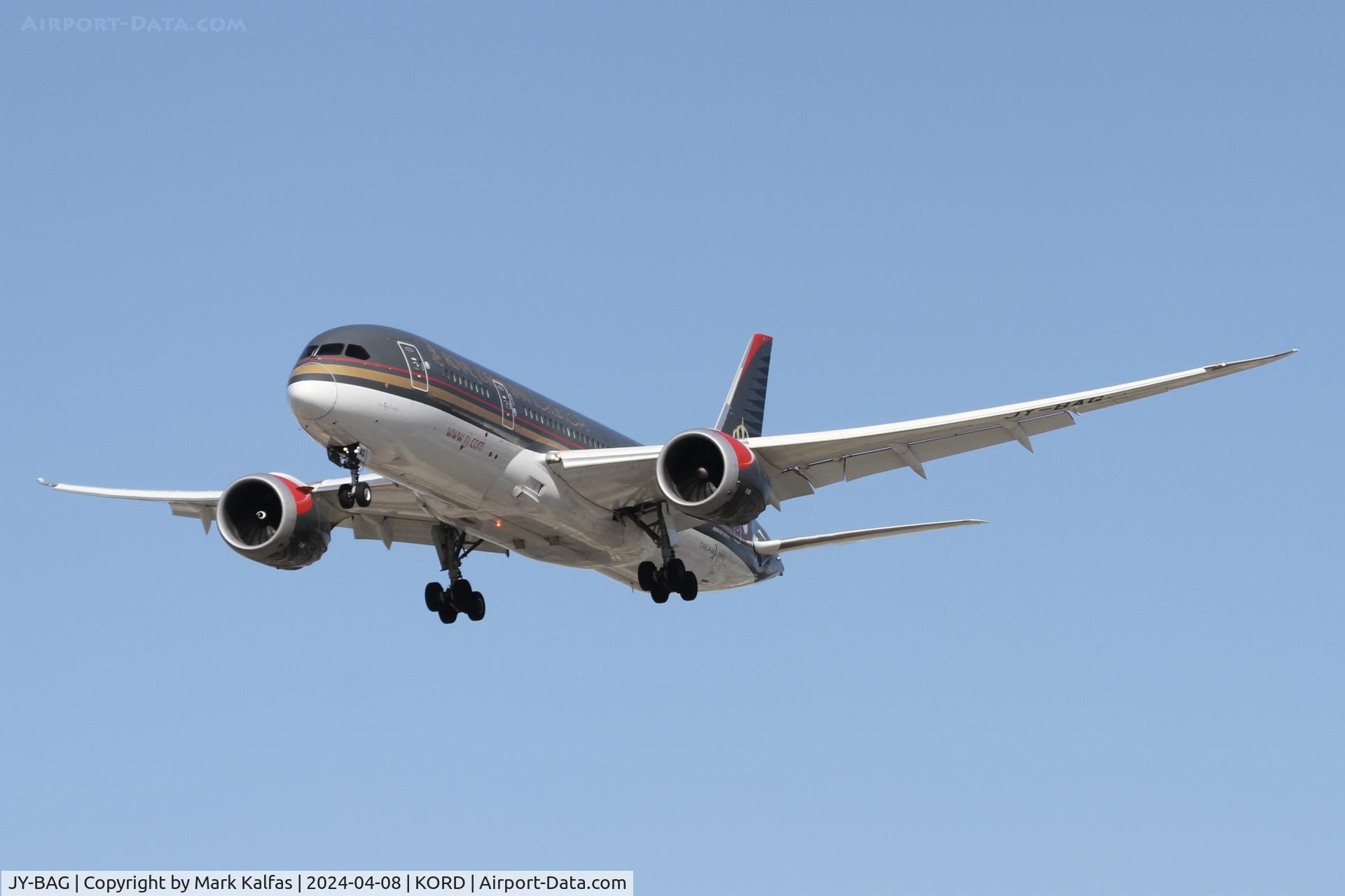 JY-BAG, 2016 Boeing 787-8 Dreamliner Dreamliner C/N 37984, B788 Royal Jordanian  Boeing 787-8 Dreamliner OJAI-KORD, landing 28C KORD