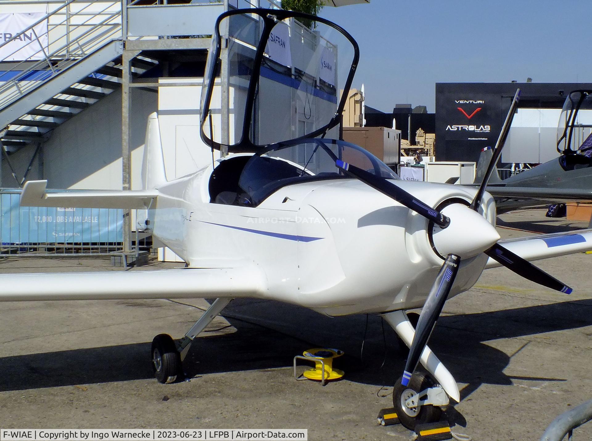 F-WIAE, 2023 Aura Aero Integral E C/N 01, Aura Aero Integral E with Safran ENGINeUS electric motor at the Aerosalon 2023, Paris