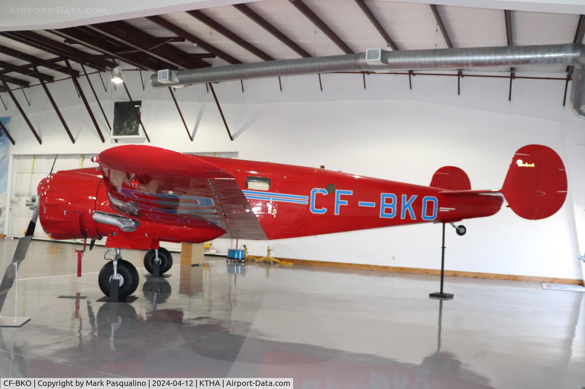 CF-BKO, 1938 Beechcraft S18D C/N 178, Beech S18D