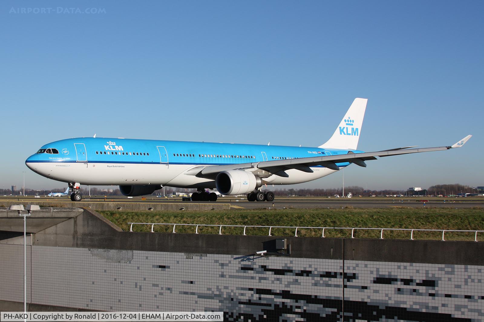 PH-AKD, 2012 Airbus A330-303 C/N 1300, at spl