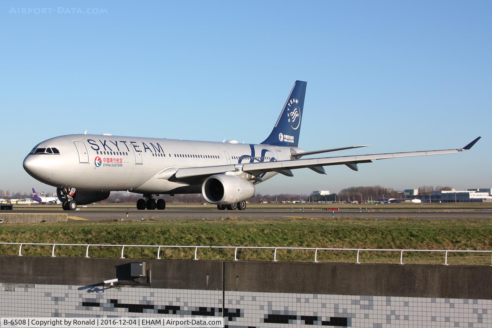 B-6508, 2001 Airbus A340-642 C/N 436, at spl