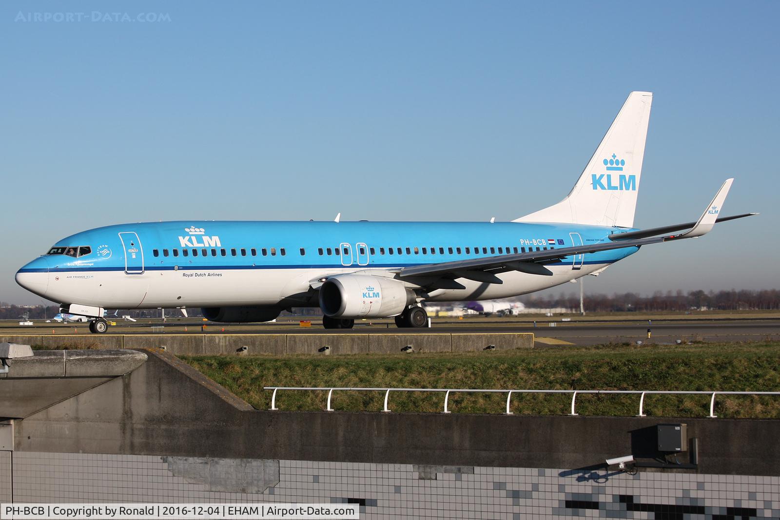 PH-BCB, 2011 Boeing 737-8K2 C/N 39443, at spl