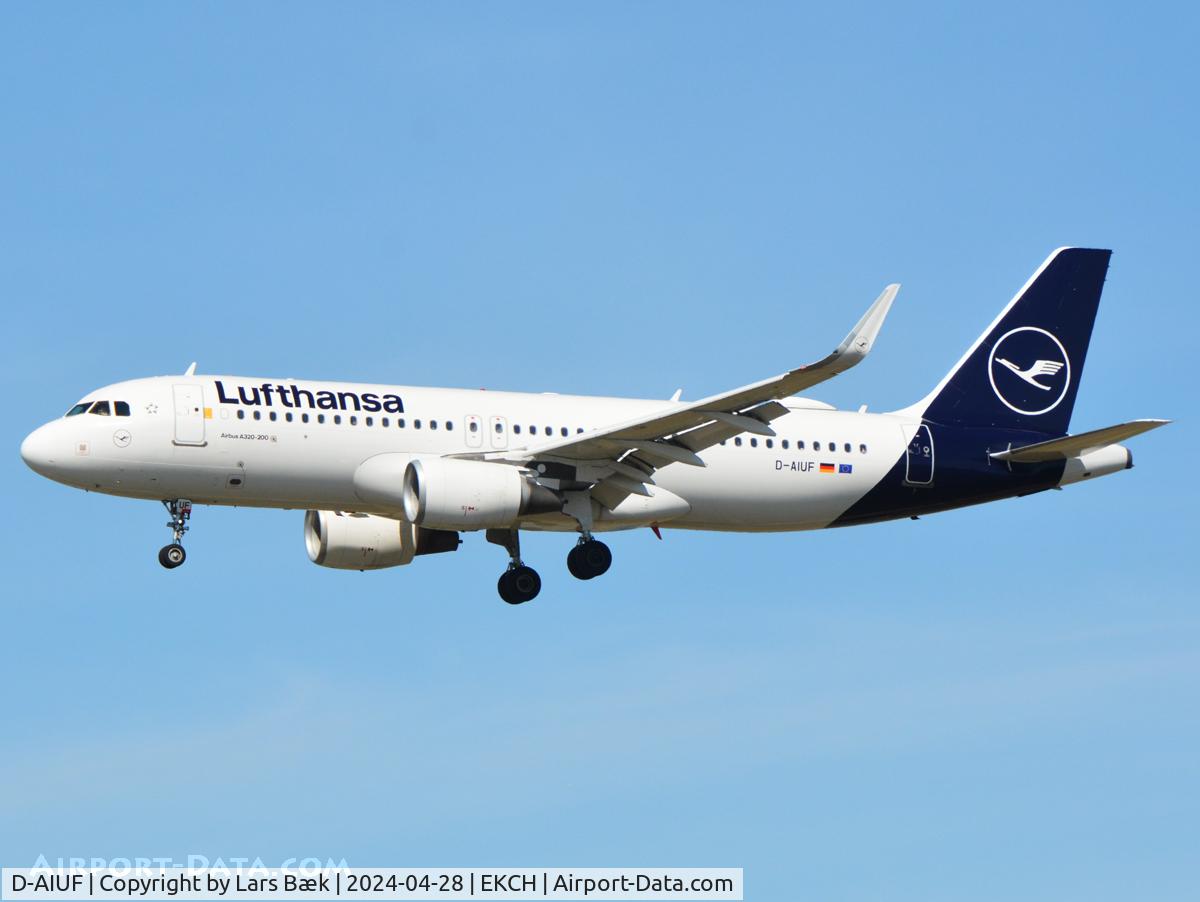 D-AIUF, 2014 Airbus A320-214 C/N 6141, Kystvejen RWY22L