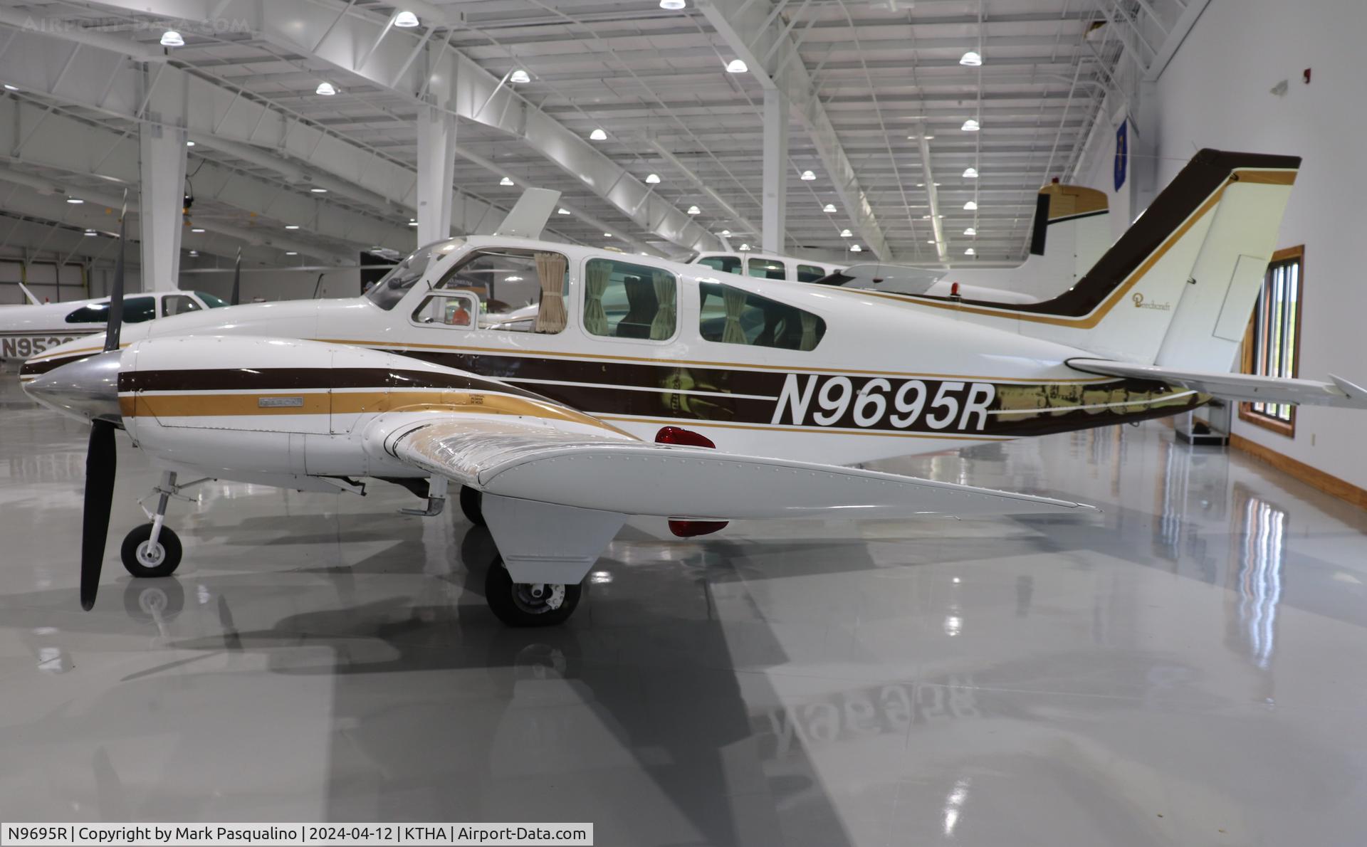N9695R, 1960 Beech 95-55 C/N TC-1, Beech 55