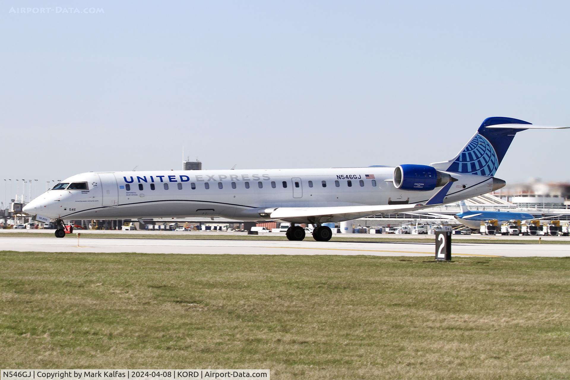 N546GJ, 2008 Bombardier CRJ-702 (CL-600-2C10) Regional Jet C/N 10269, CRJ7 GoJet/United Express Bombardier CRJ-701, CRJ-550, N546GJ GJS4518 ORD-STL, departing 22L ORD