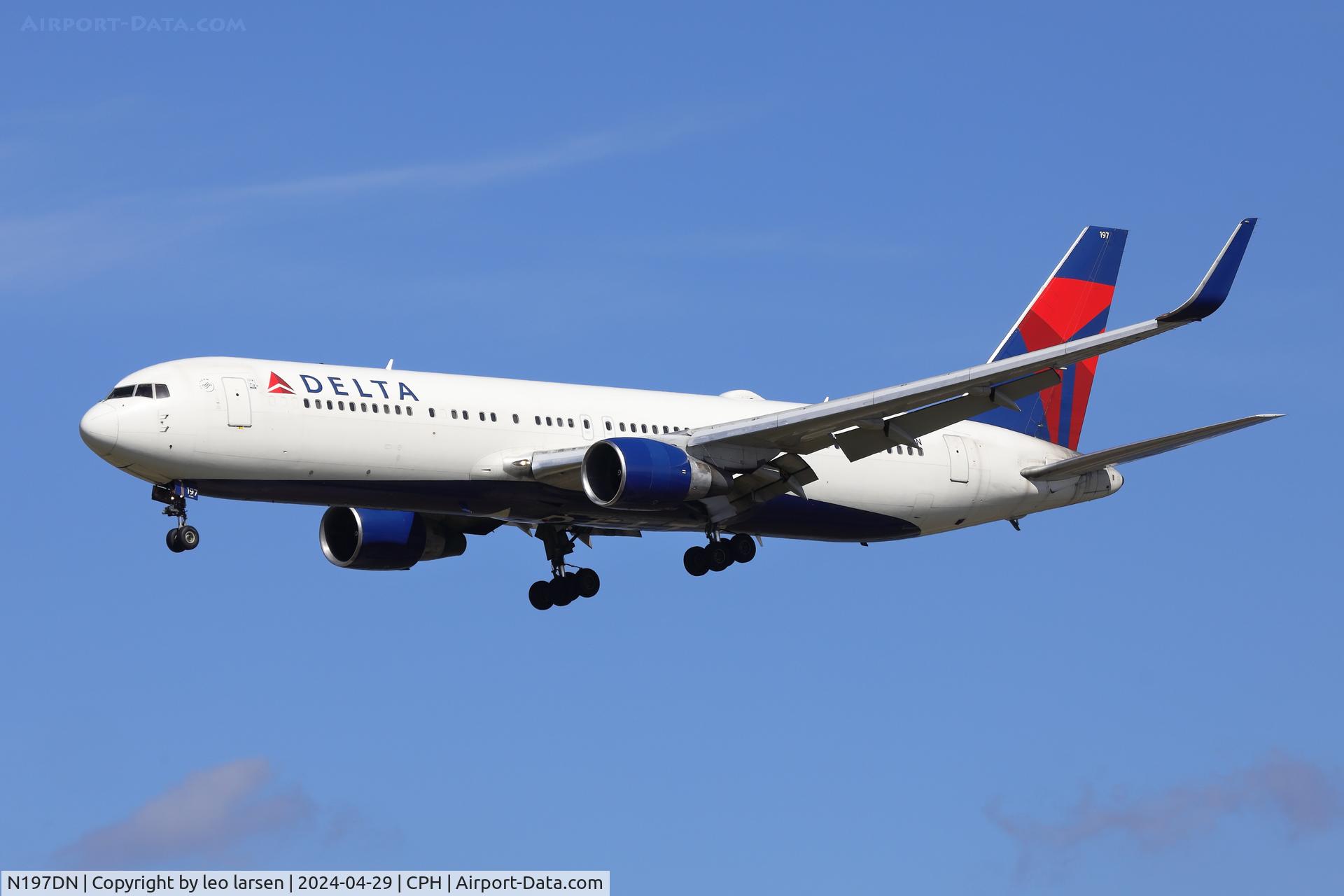 N197DN, 1997 Boeing 767-332 C/N 28454, Copenhagen 29.4.2024