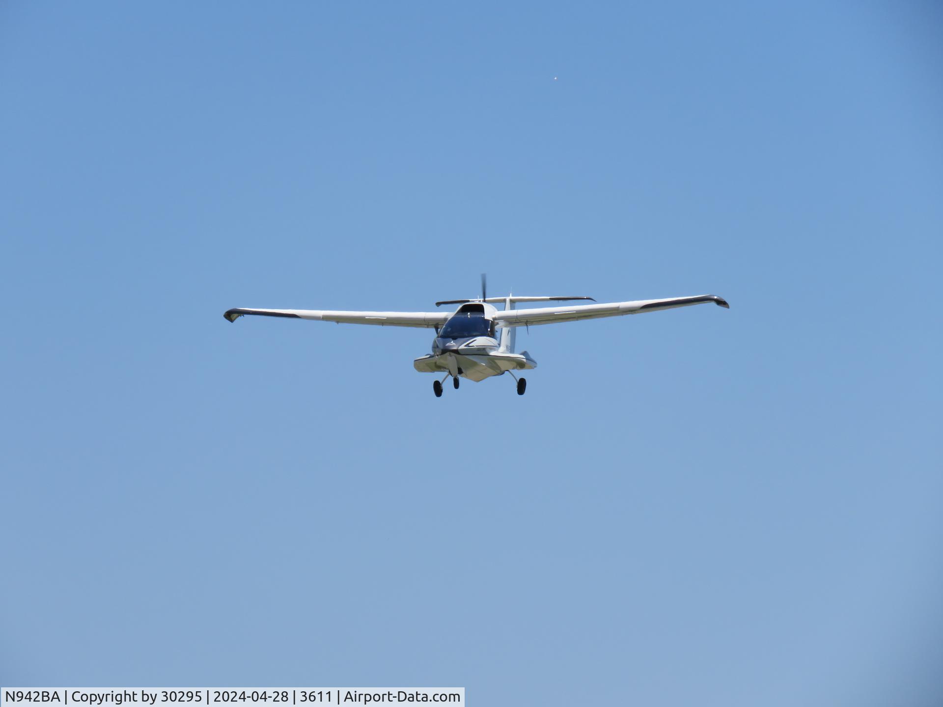 N942BA, 2023 Icon Aircraft Co A5 C/N 00203, Inbound