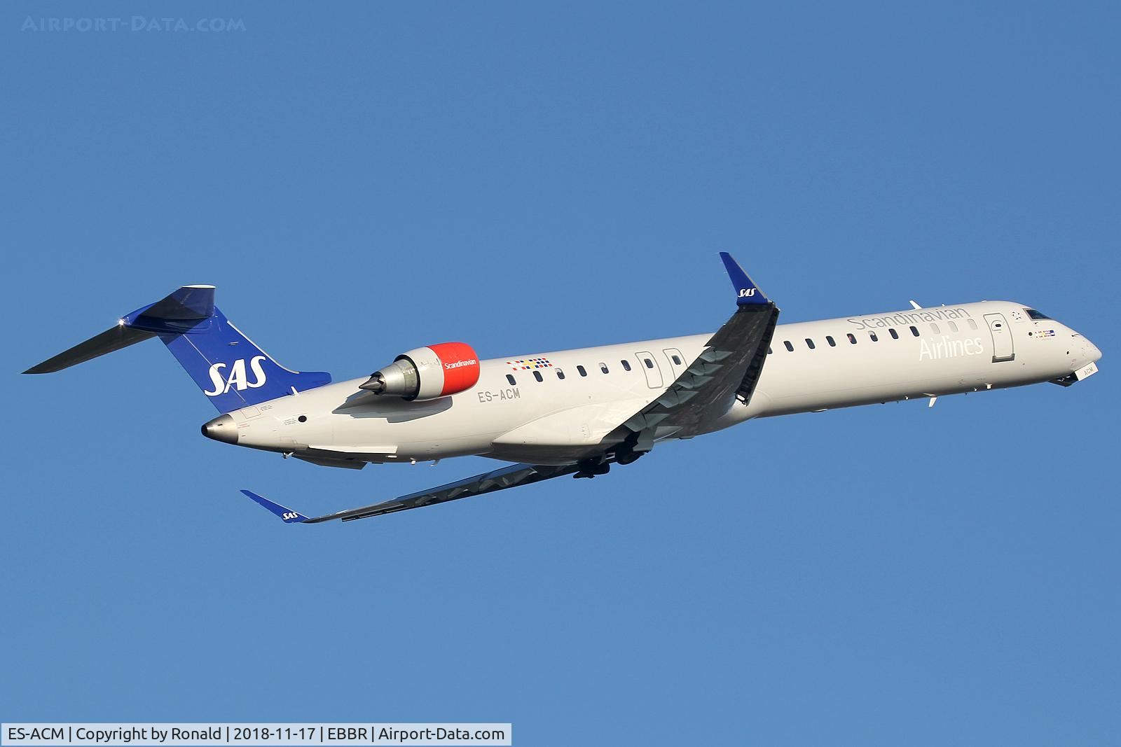 ES-ACM, 2008 Bombardier CRJ-900 (CL-600-2D24) C/N 15206, at ebbr
