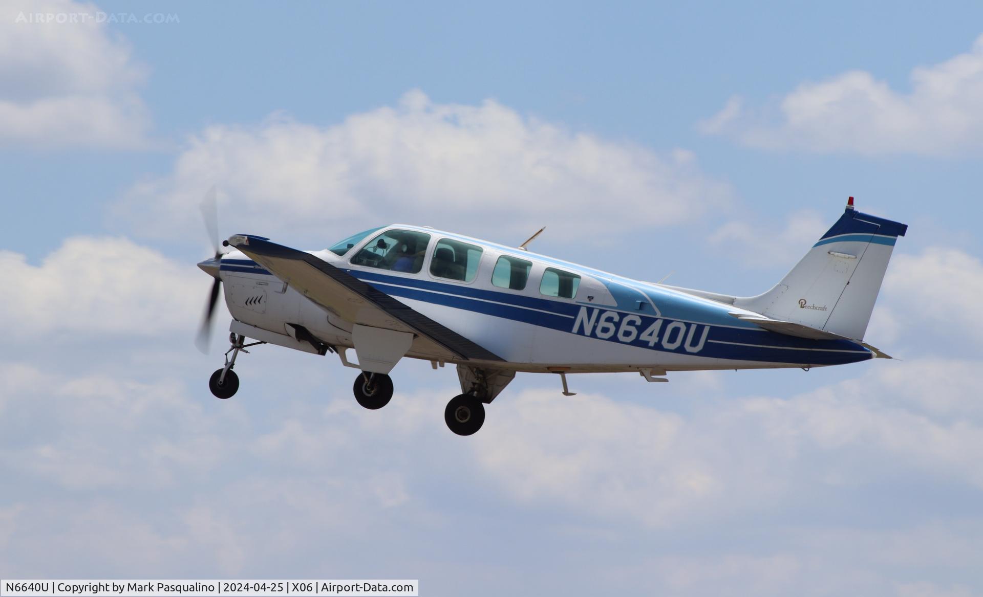 N6640U, 1979 Beech A36 Bonanza 36 C/N E-1537, Beech A36