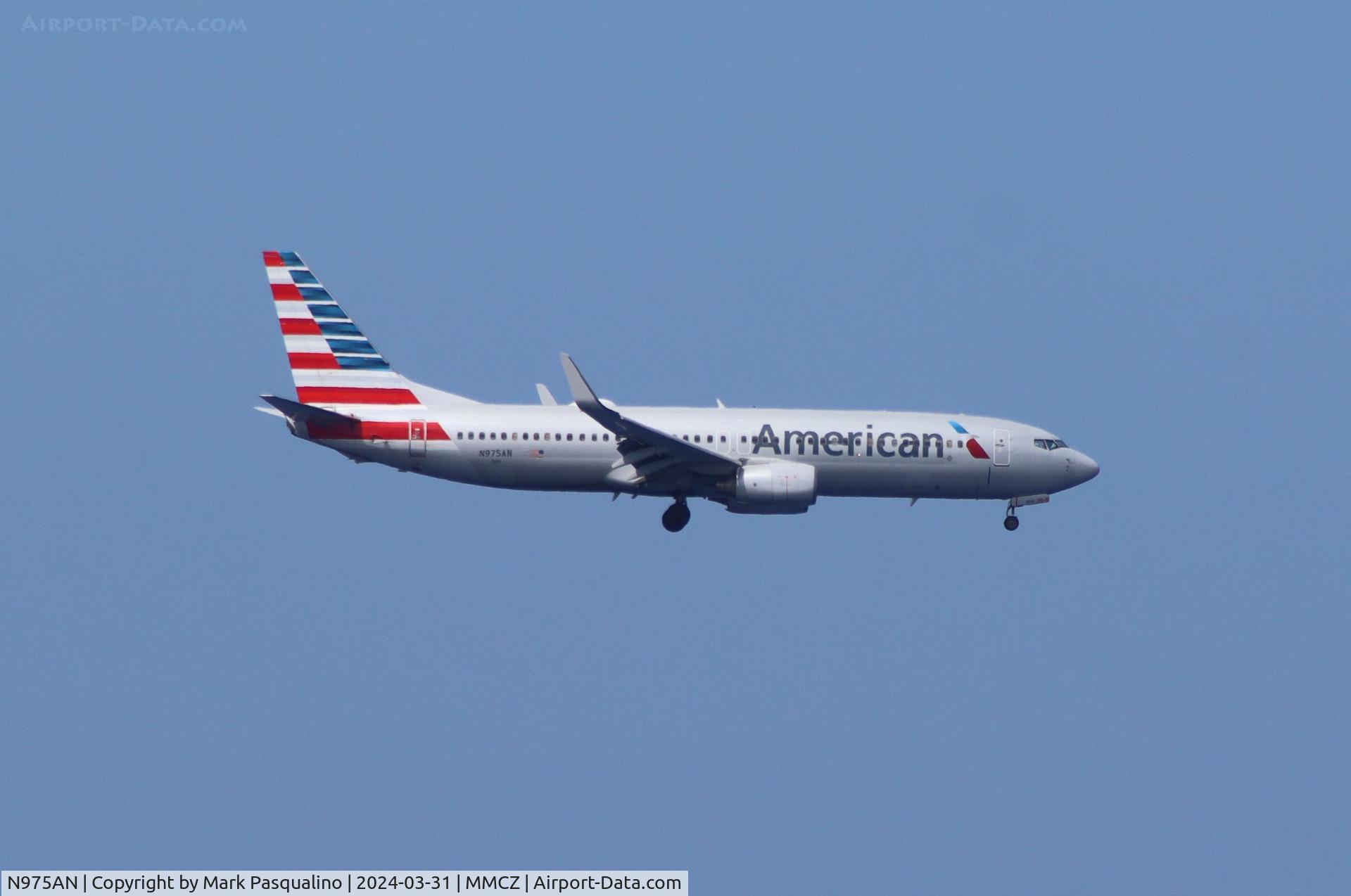 N975AN, 2001 Boeing 737-823 C/N 29549, Boeing 737-823