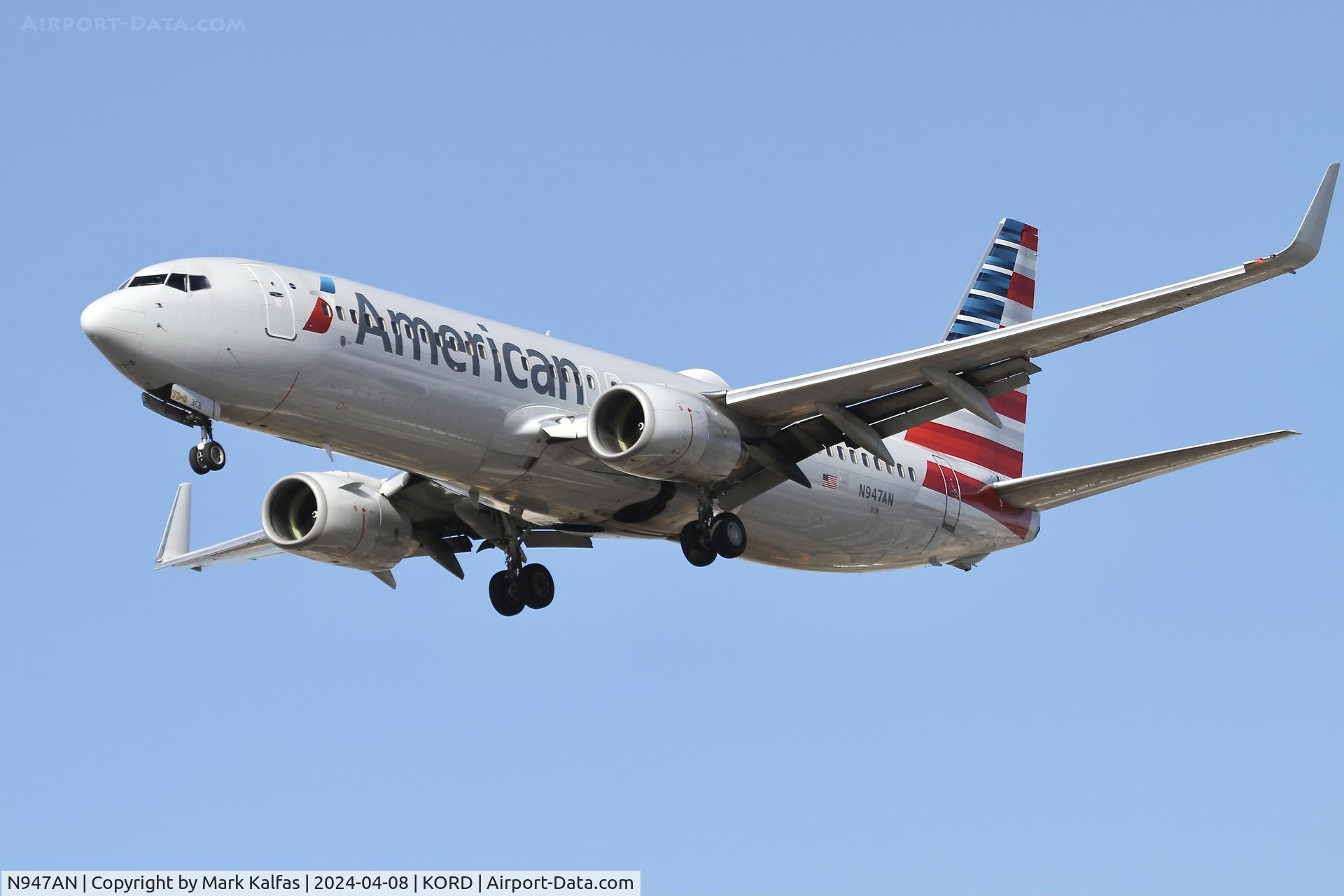 N947AN, 2000 Boeing 737-823 C/N 29536, B738 American Airlines Boeing 737-823 N947AN AAL2093 SAT-ORD arriving on 28C ORD