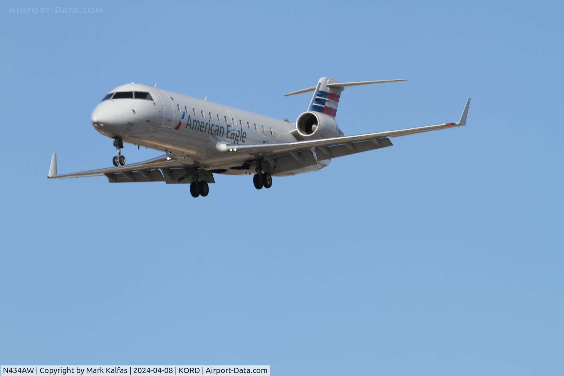 N434AW, 1999 Bombardier CRJ-200ER (CL-600-2B19) C/N 7322, CRJ2 Air Wisconsin / American Eagle Bombardier CRJ-200ER (CL-600-2B19) N434AW AWI5997 COU-ORD