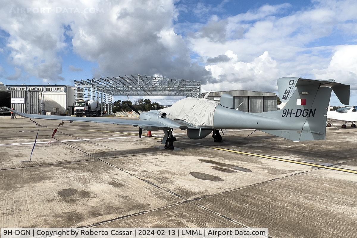 9H-DGN, Diamond DA-62MPP C/N 62.194, Park 3