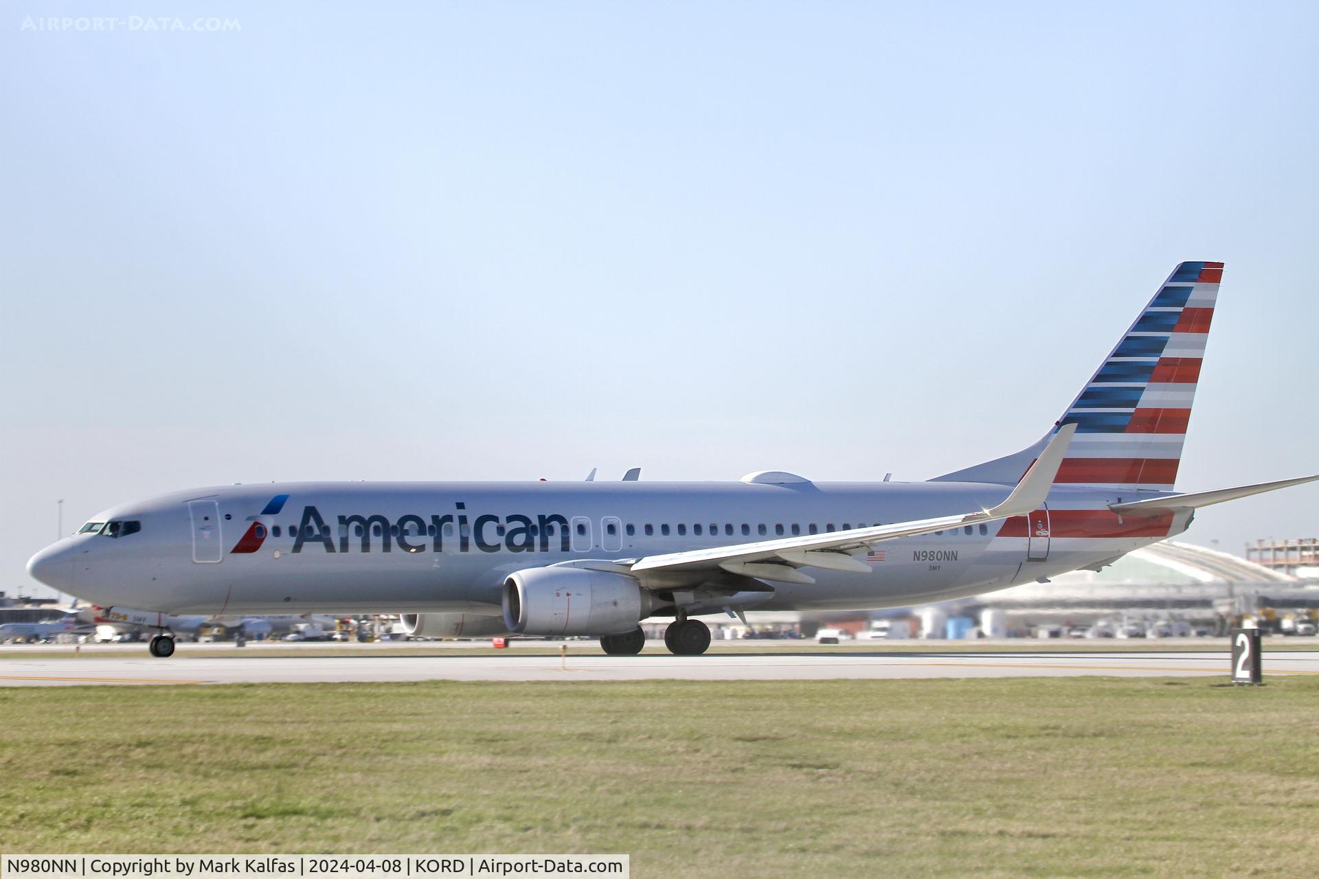 N980NN, 2015 Boeing 737-823 C/N 31229, B738 American Airlines Boeing 737-823 N980NN AAL2499 ORD-DFW departing 22L KORD