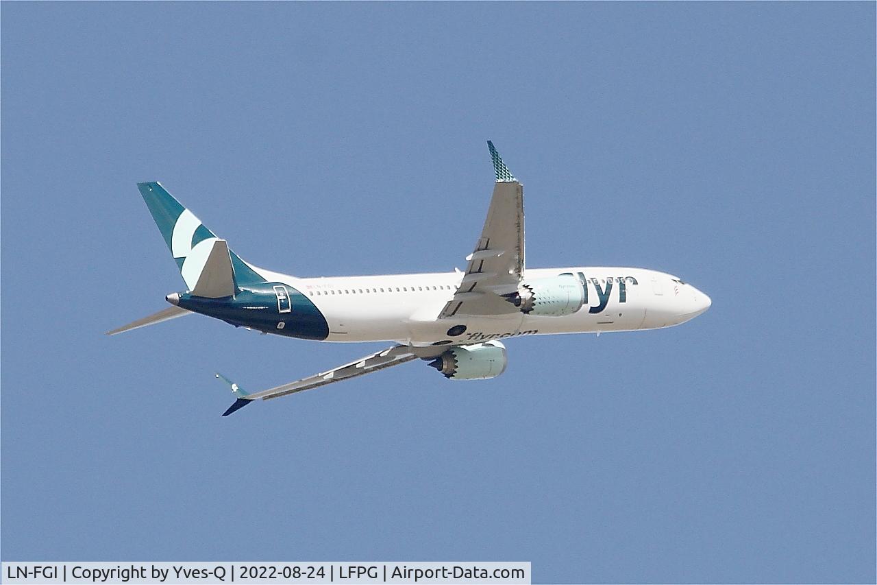 LN-FGI, 2022 Boeing 737-8 MAX C/N 65185, Boeing 737 MAX 8, Climbing from rwy 09R, Roissy Charles De Gaulle airport (LFPG-CDG)