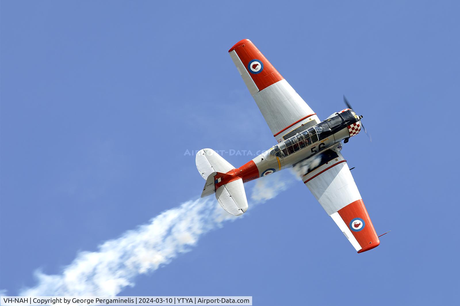 VH-NAH, 1943 North American AT-6C Harvard IIA C/N 88-14177, Tyabb 2024 airshow.