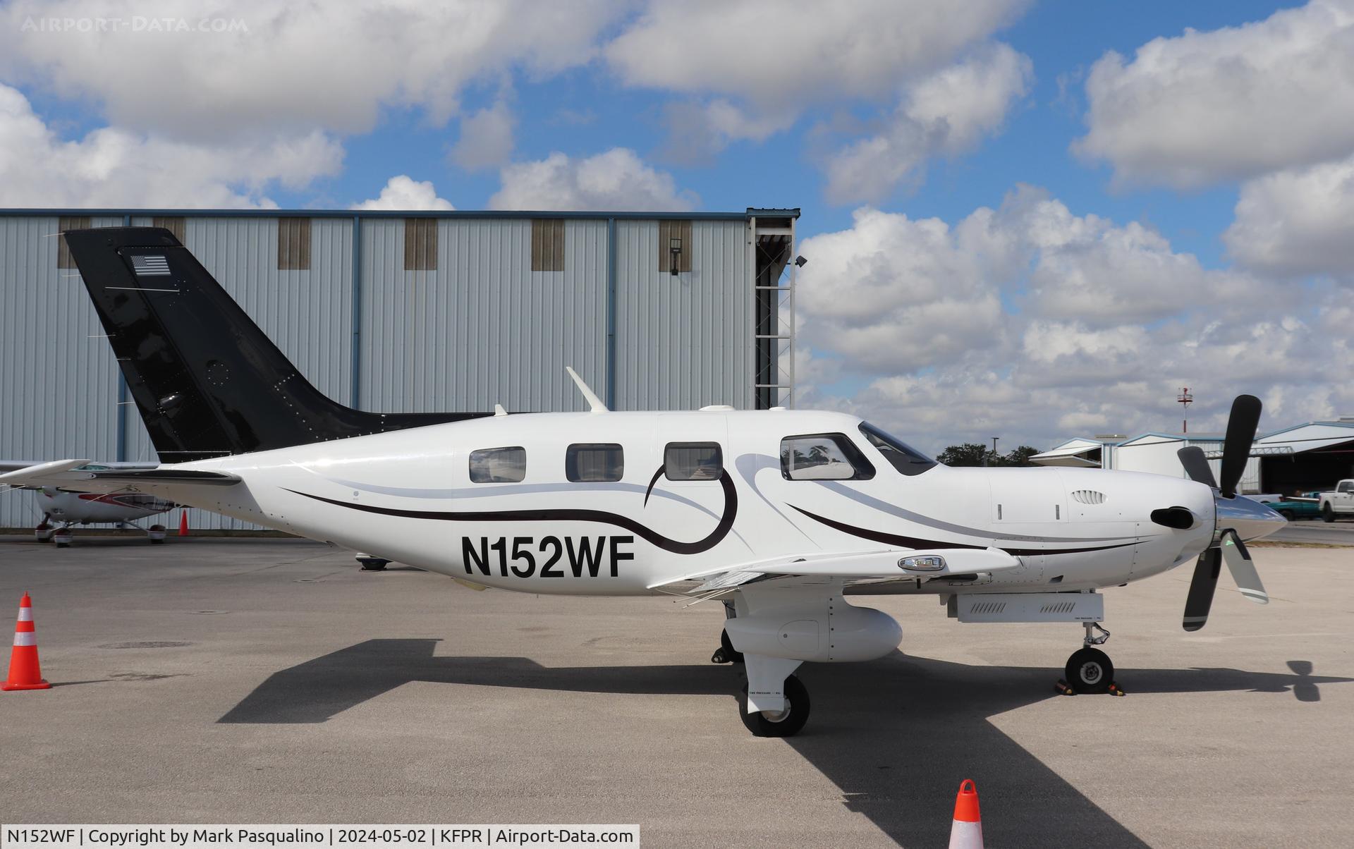 N152WF, 2001 Piper PA-46-500TP C/N 4697035, Piper PA-46-500TP