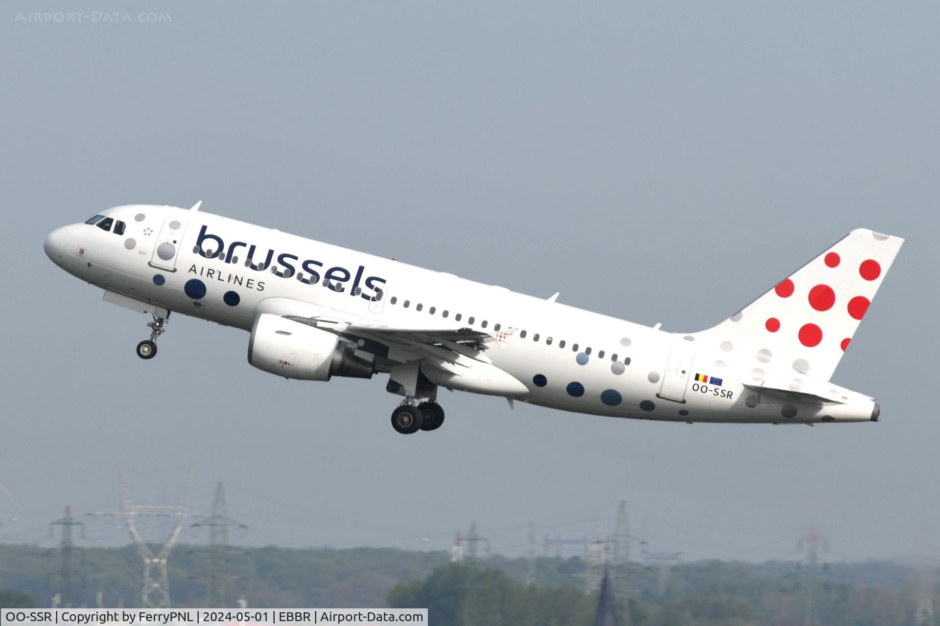 OO-SSR, 2010 Airbus A319-112 C/N 4275, A319 of Brussels departing