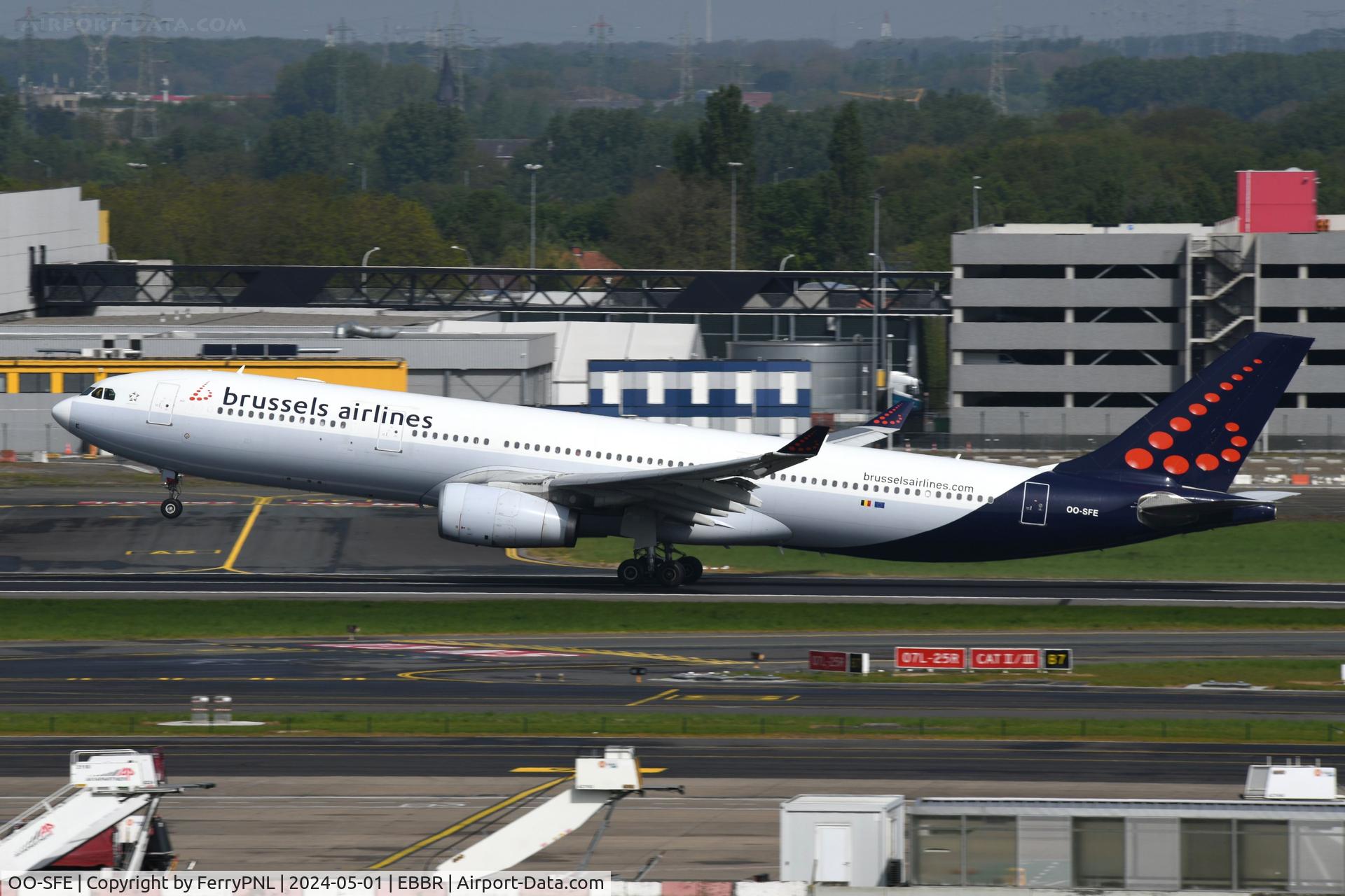 OO-SFE, 2009 Airbus A330-343E C/N 1010, Departure of Brussels A333