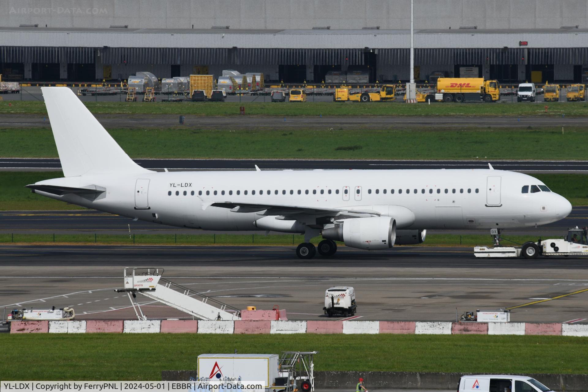 YL-LDX, 2007 Airbus A320-214 C/N 3221, SmartLynx A320 operating on behalf of TUI Belgium