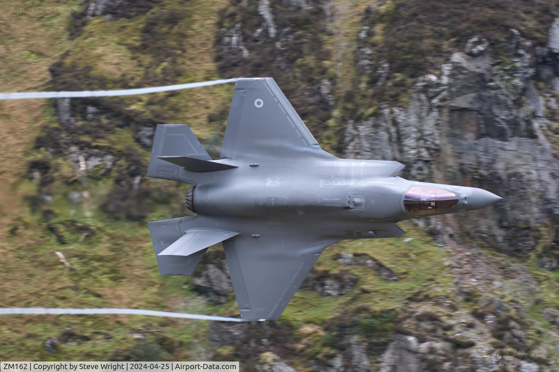 ZM162, Lockheed Martin F-35B Lightning II C/N BK-28, Cad West, Mach Loop. Cymru. UK