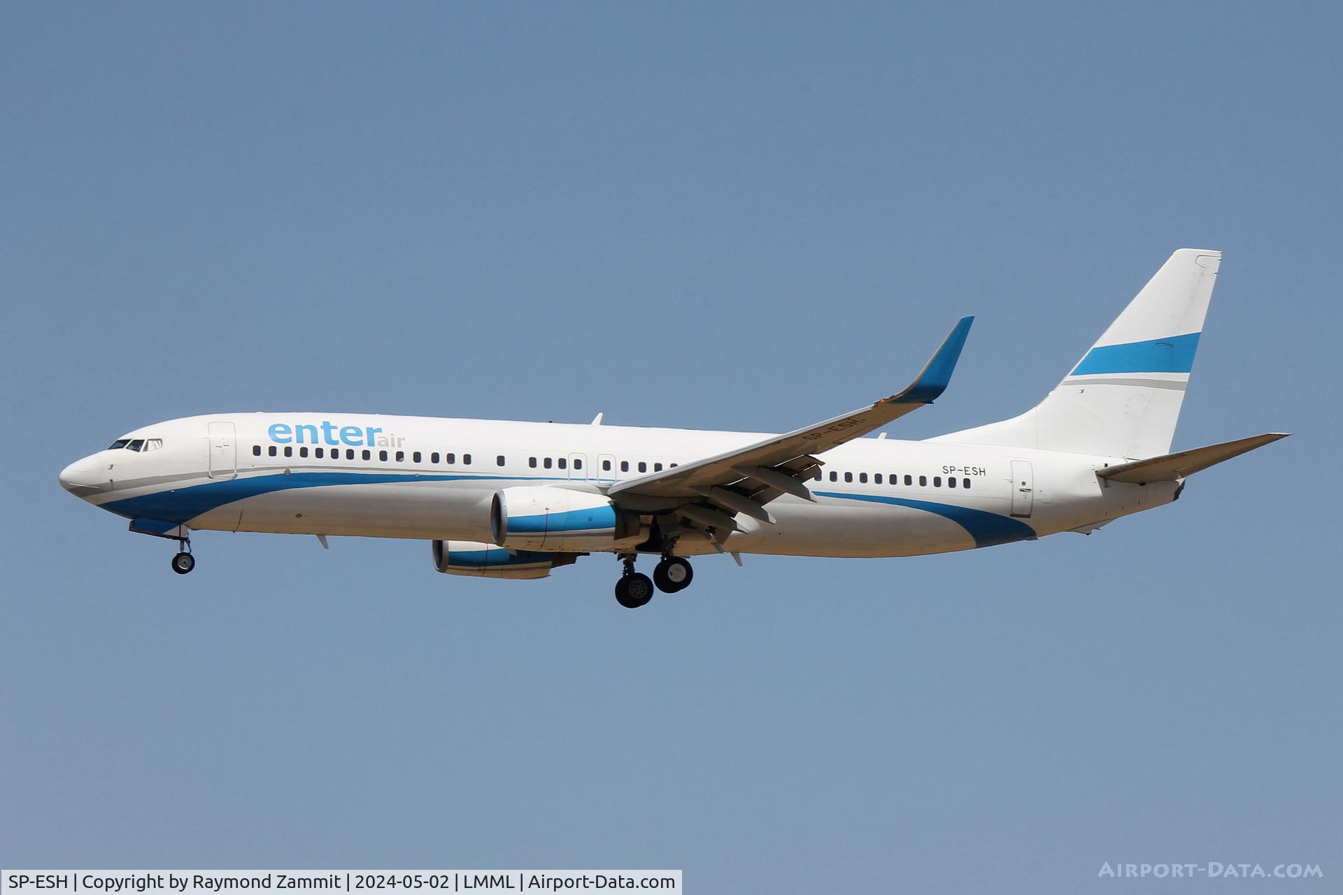 SP-ESH, 2009 Boeing 737-81M C/N 35287, B737-800 SP-ESH Enter Air