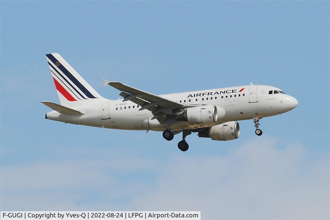 F-GUGI, 2004 Airbus A318-111 C/N 2350, Airbus A318-111, On final rwy 09L, Roissy Charles De Gaulle airport (LFPG-CDG)