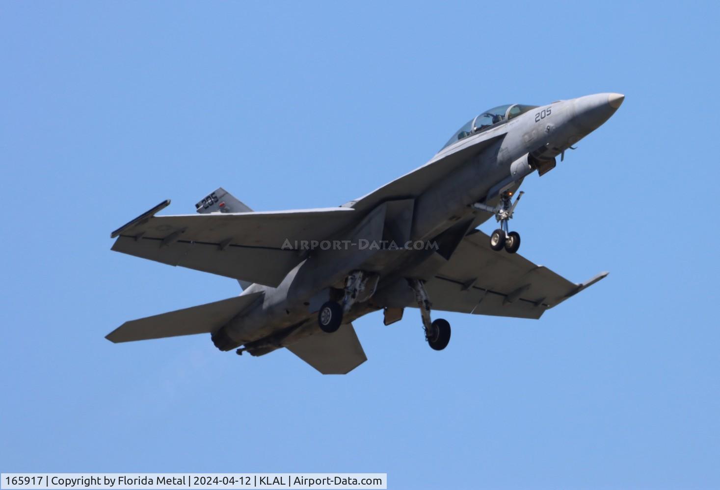 165917, Boeing F/A-18F Super Hornet C/N F063, F-18F zx