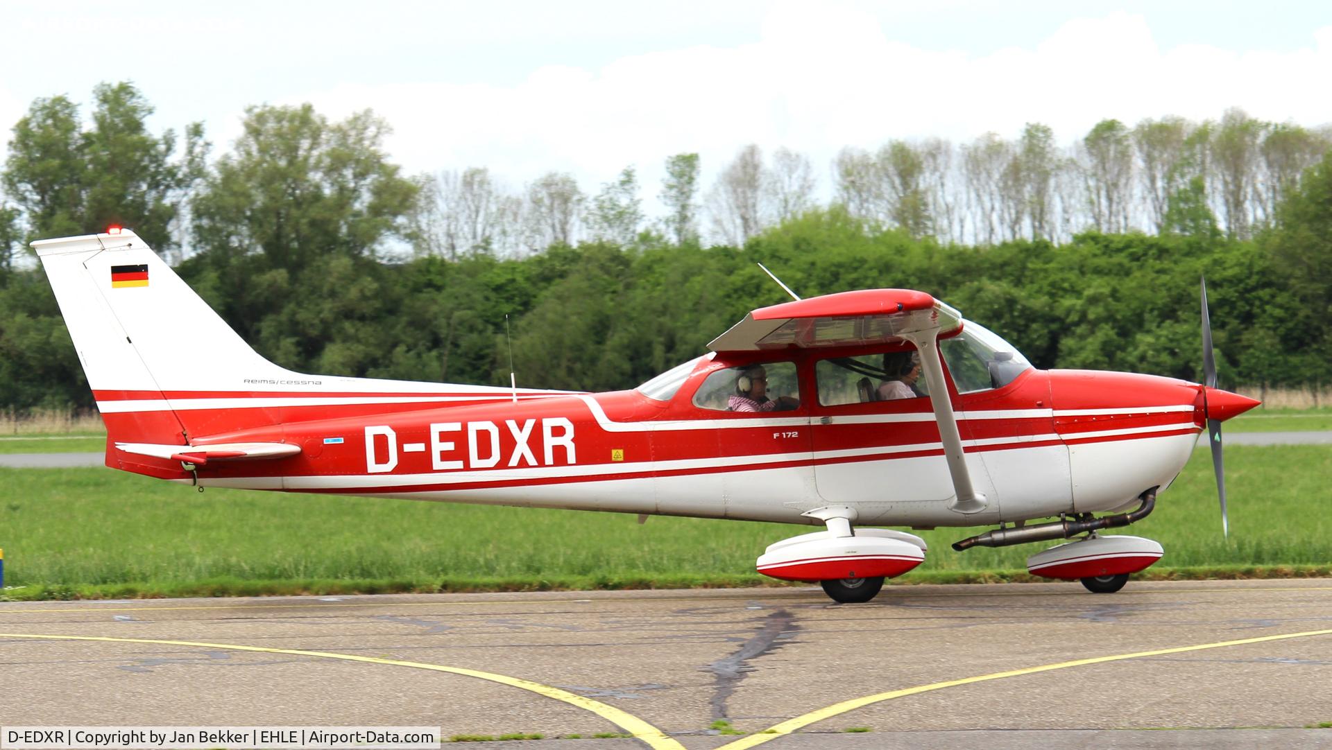 D-EDXR, Reims Cessna F172M Skyhawk C/N F17201034, Lelystad Airport