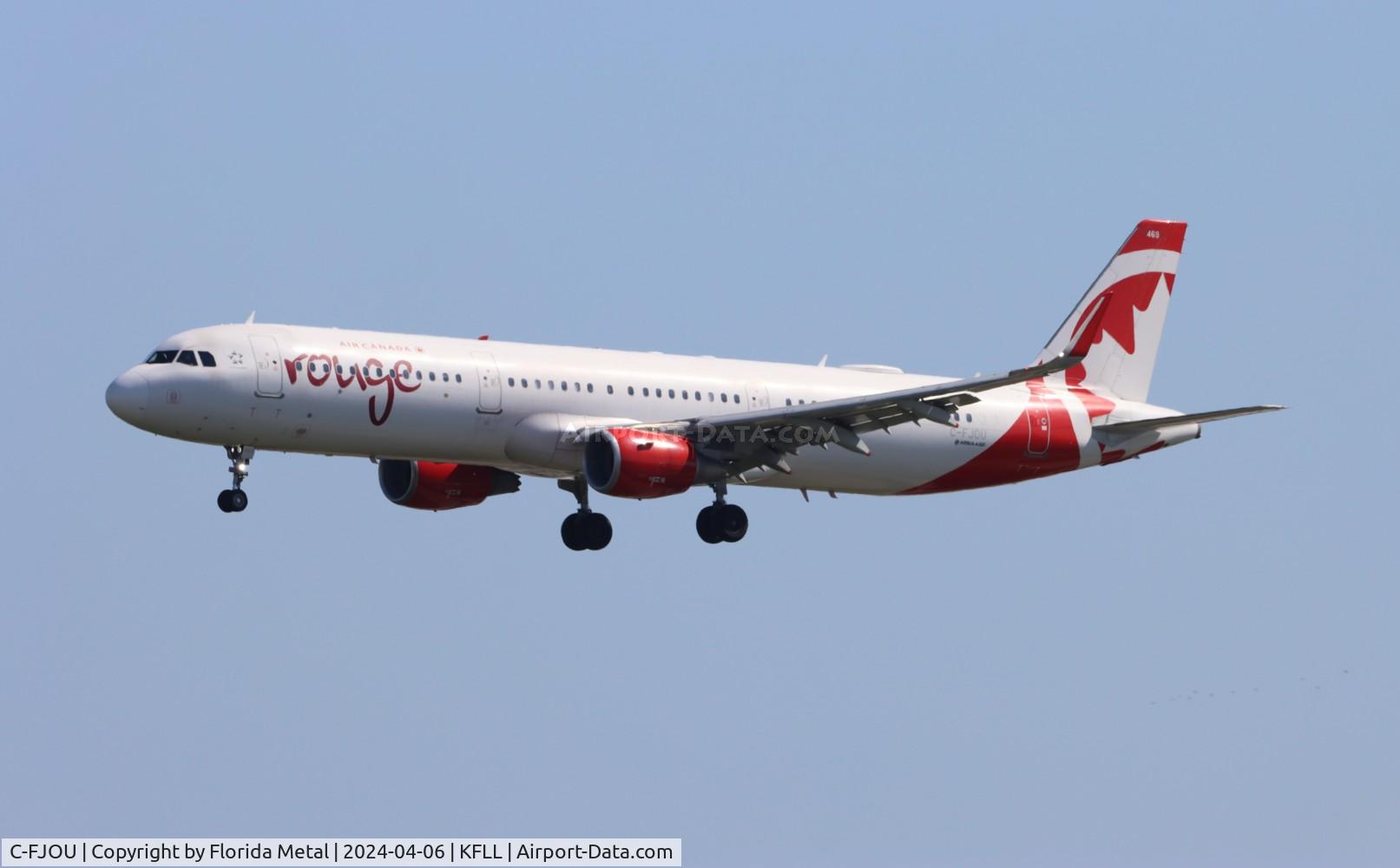 C-FJOU, 2015 Airbus A321-211 C/N 6873, Rouge A321 zx CYUL-FLL from Montreal QB
