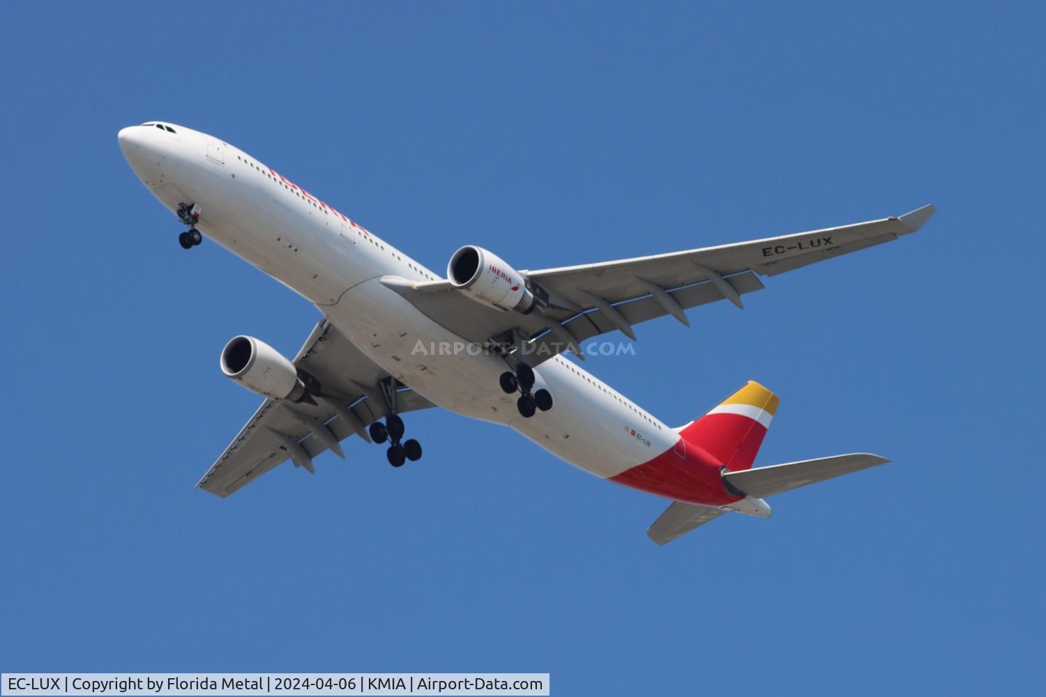 EC-LUX, 2013 Airbus A330-302 C/N 1405, IBE A333 zx MAD /LEMD - MIA in from Madrid Spain