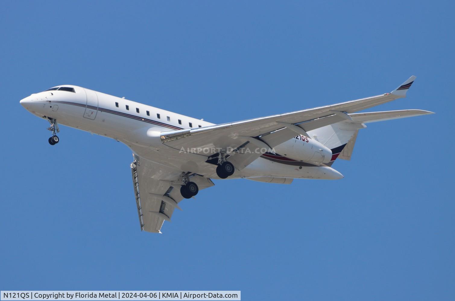 N121QS, 2022 Bombardier Inc Global 5500 C/N 60070, Global 5500 zx SJC-MIA